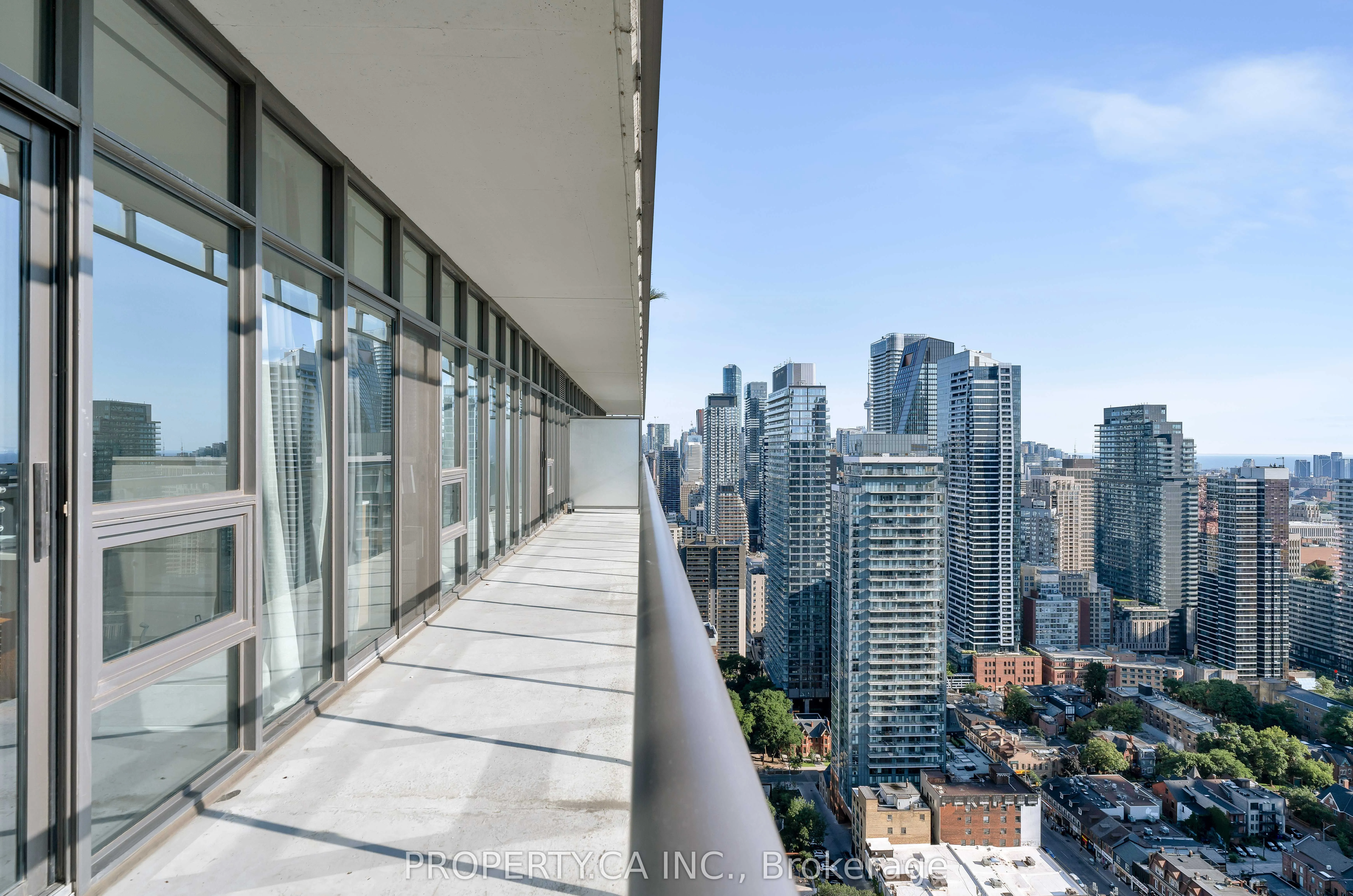 33 Charles Street E, #3606