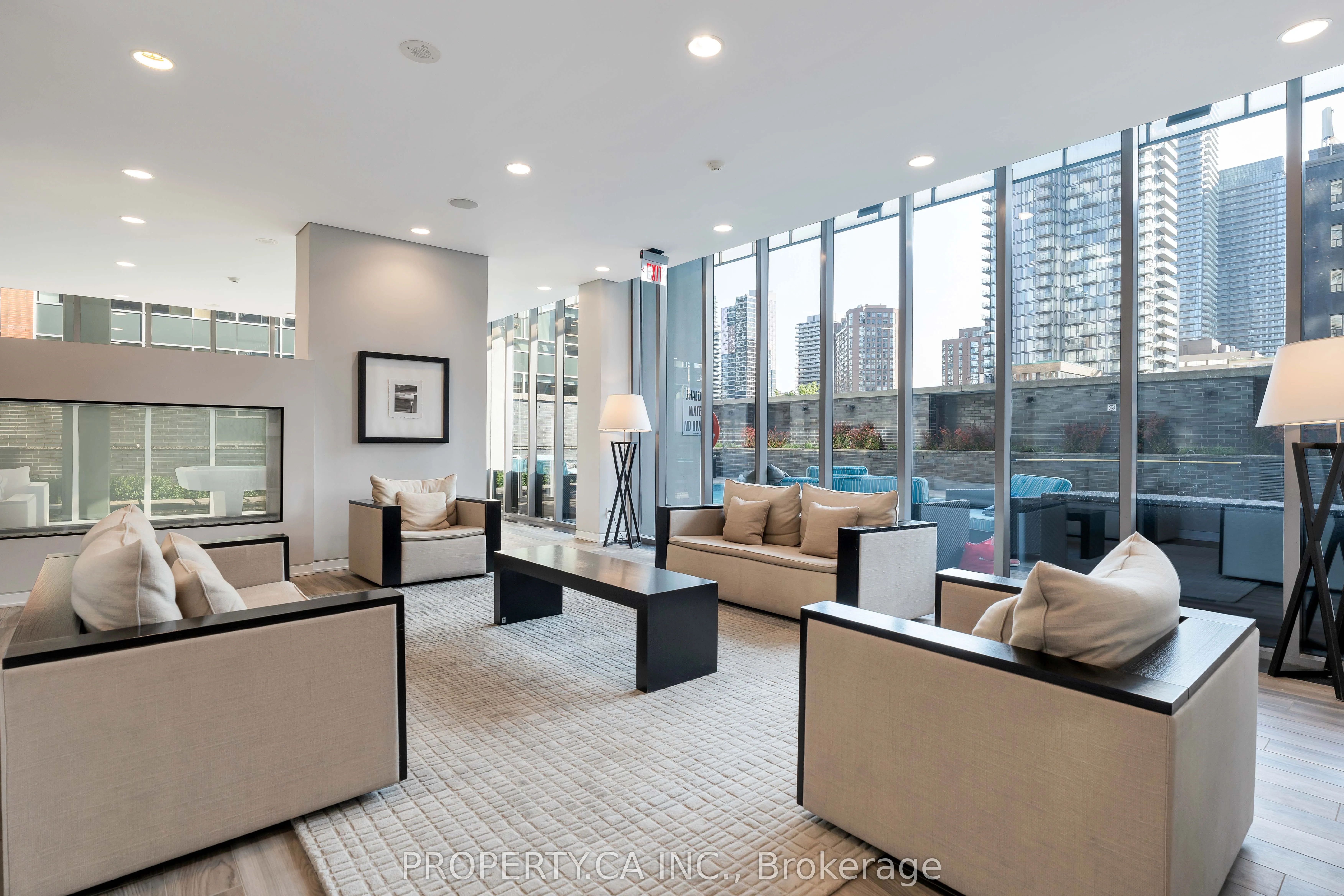 33 Charles Street E, #3606