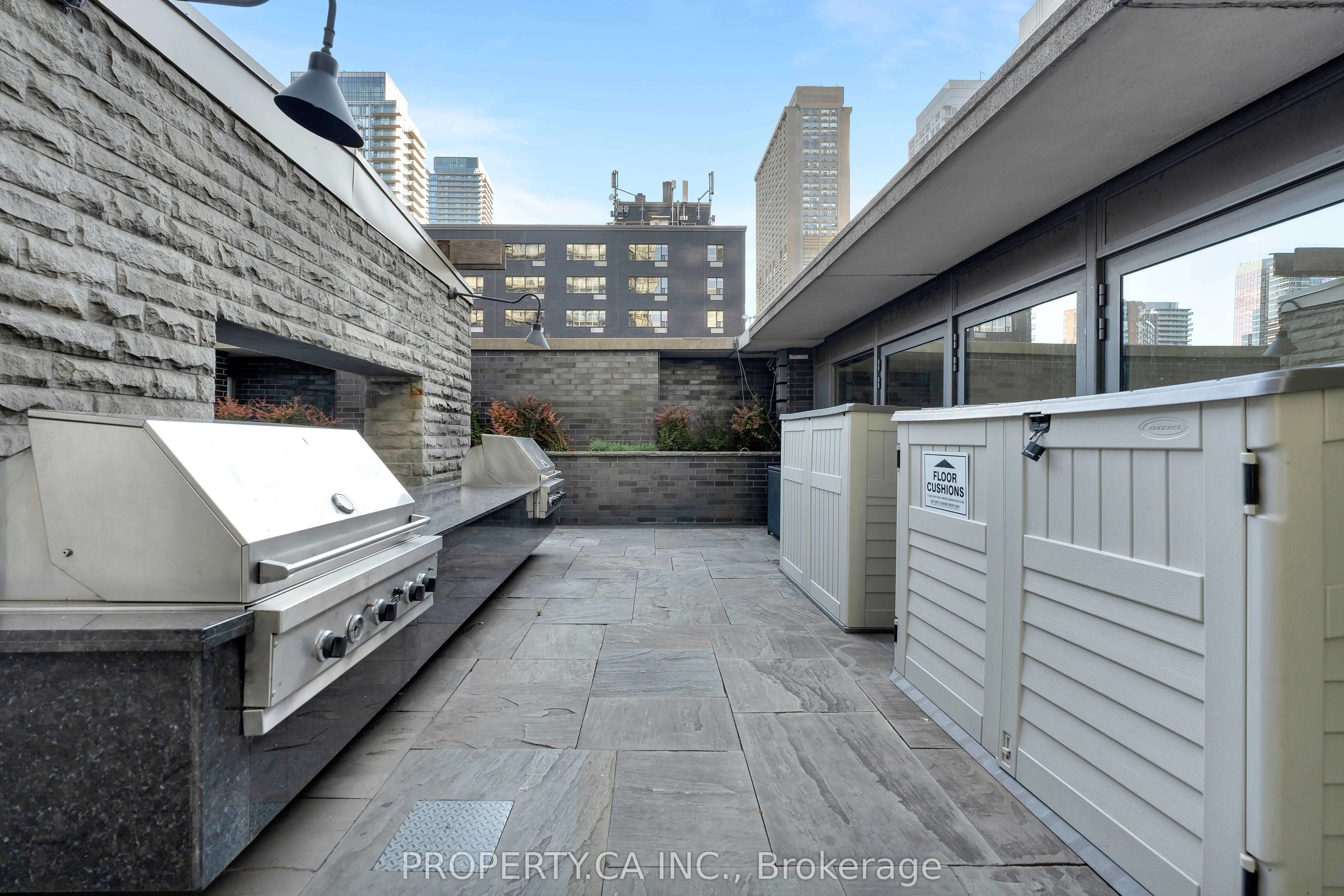 33 Charles Street E, #3606