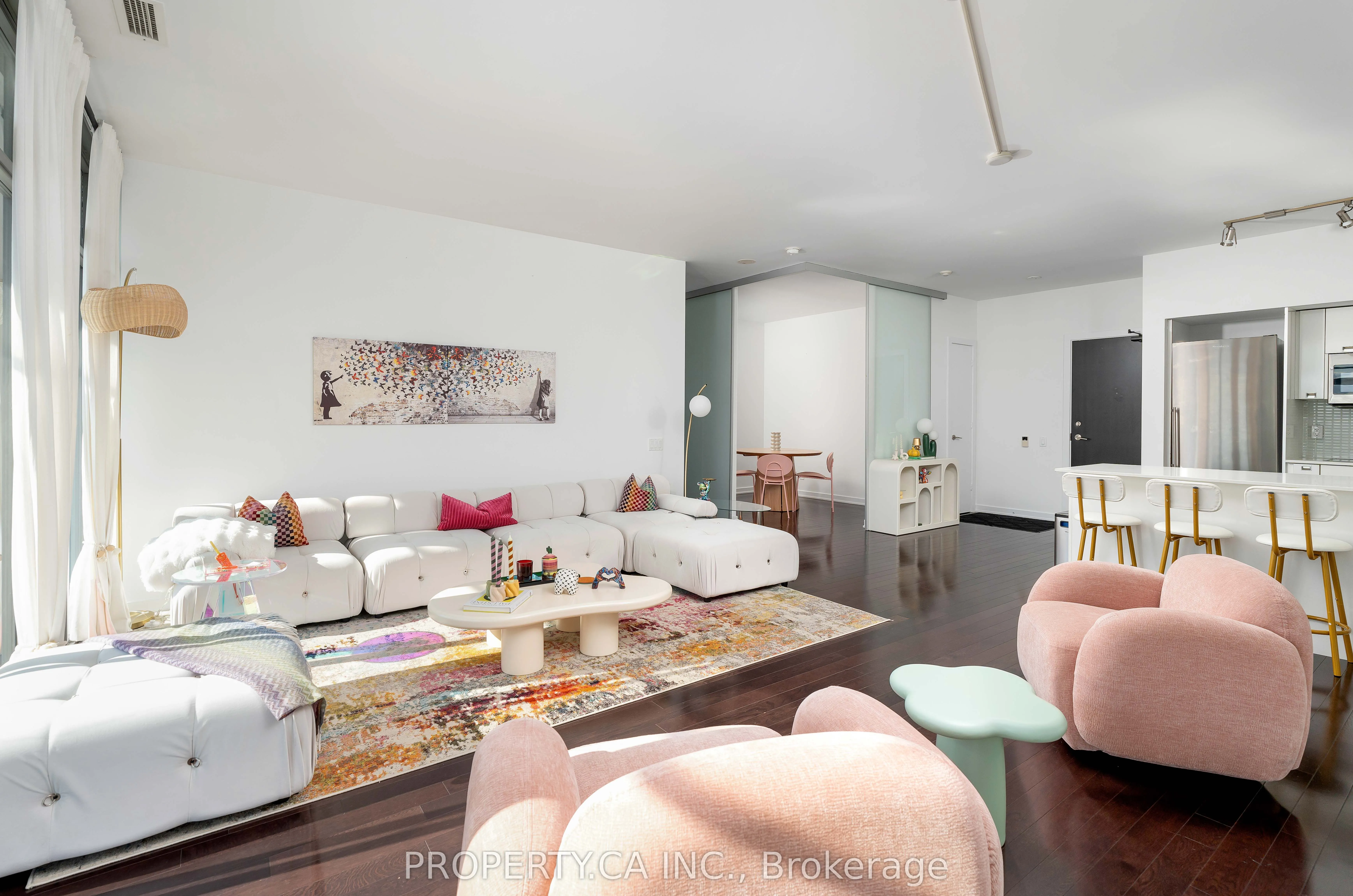 33 Charles Street E, #3606