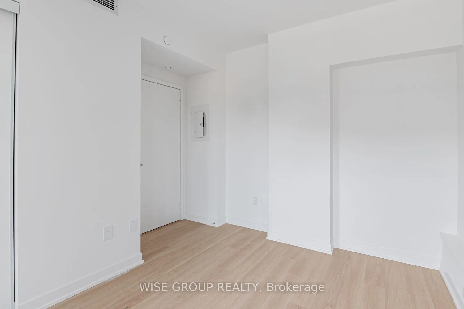 500 Wilson Avenue, #303