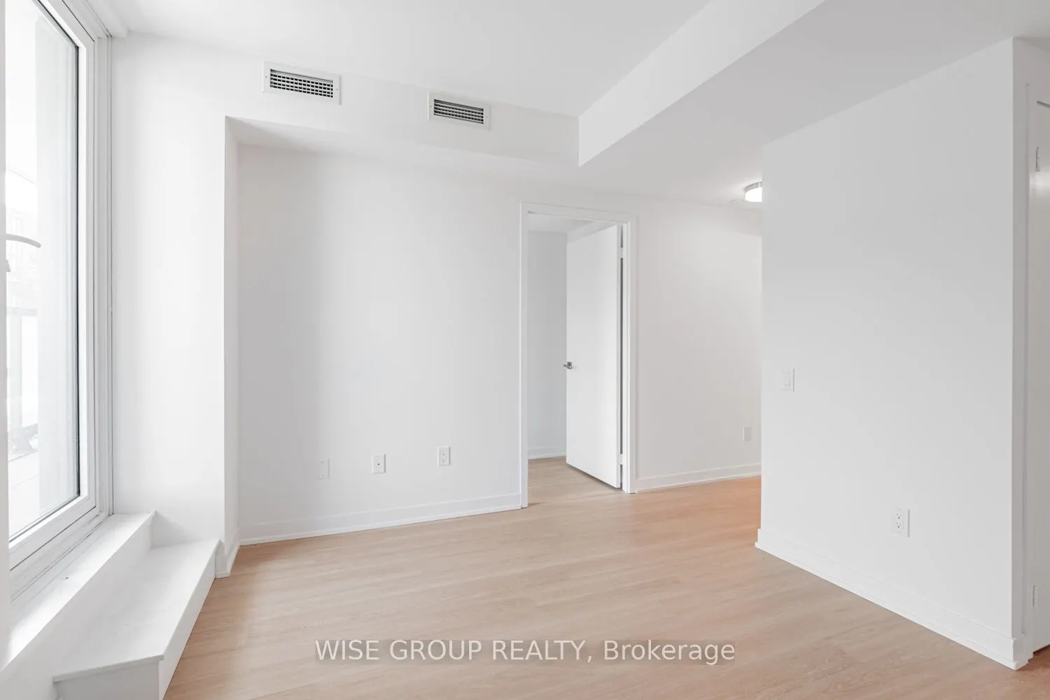 500 Wilson Avenue, #303