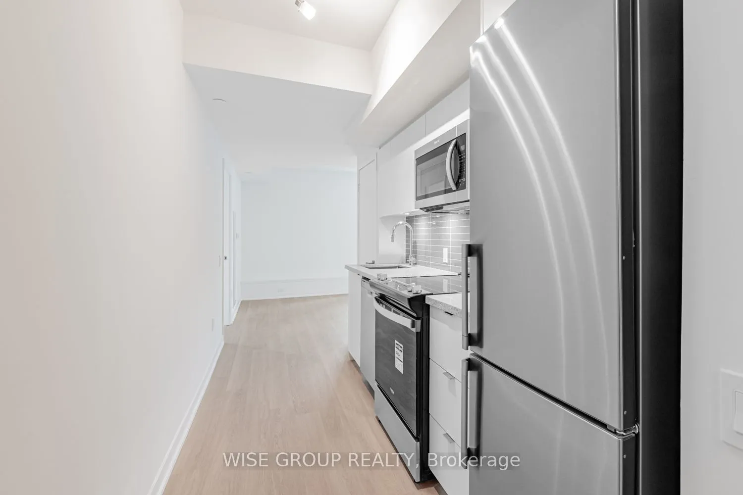 500 Wilson Avenue, #303
