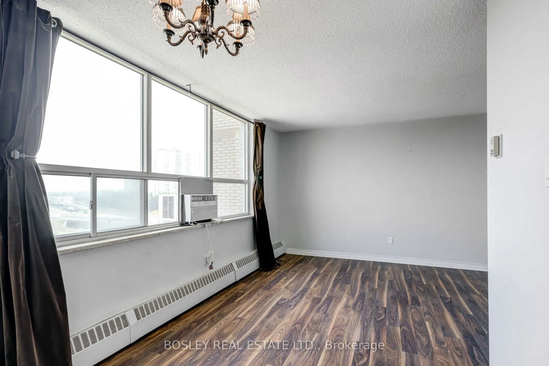 5 Parkway Forest Drive, #801