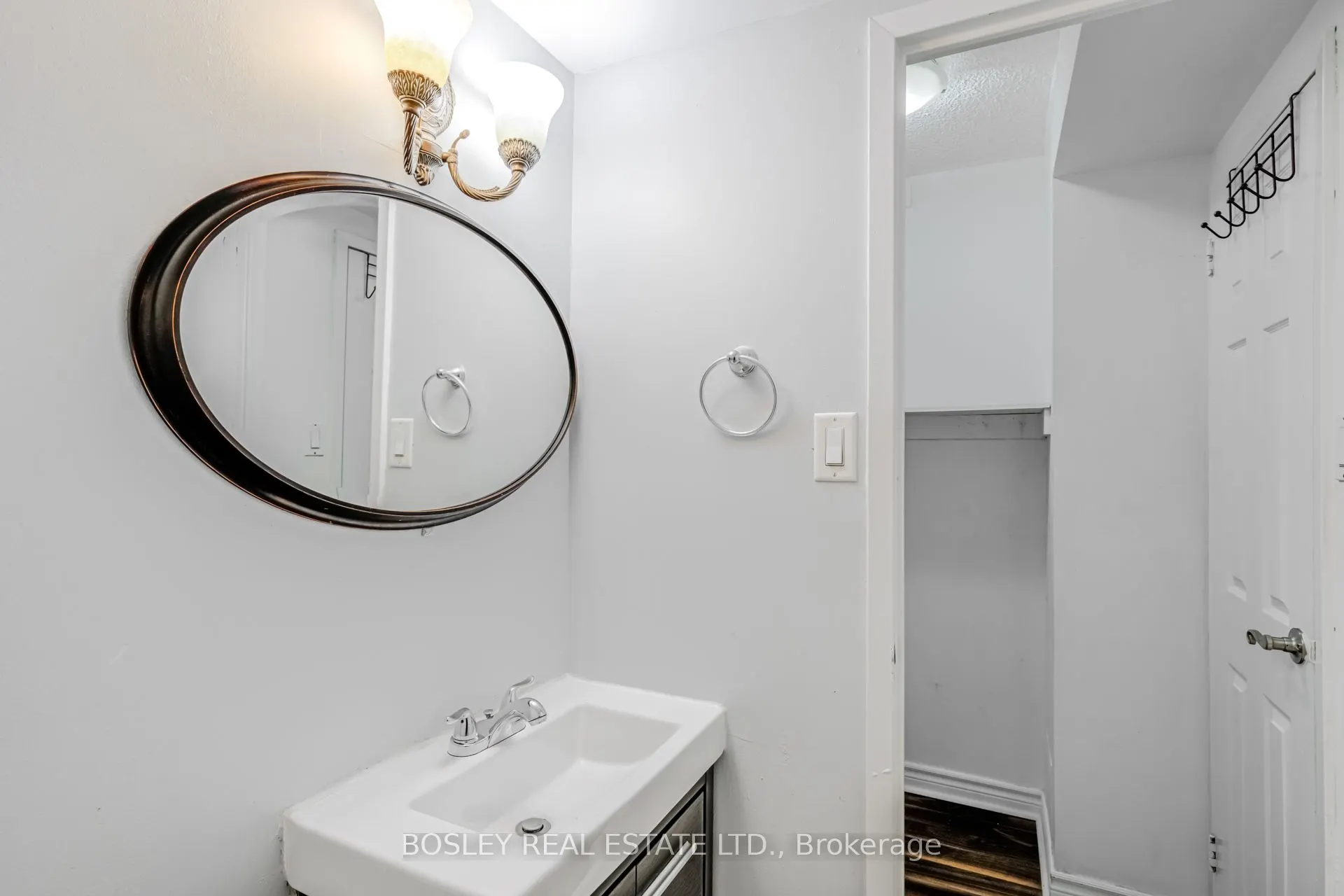 5 Parkway Forest Drive, #801