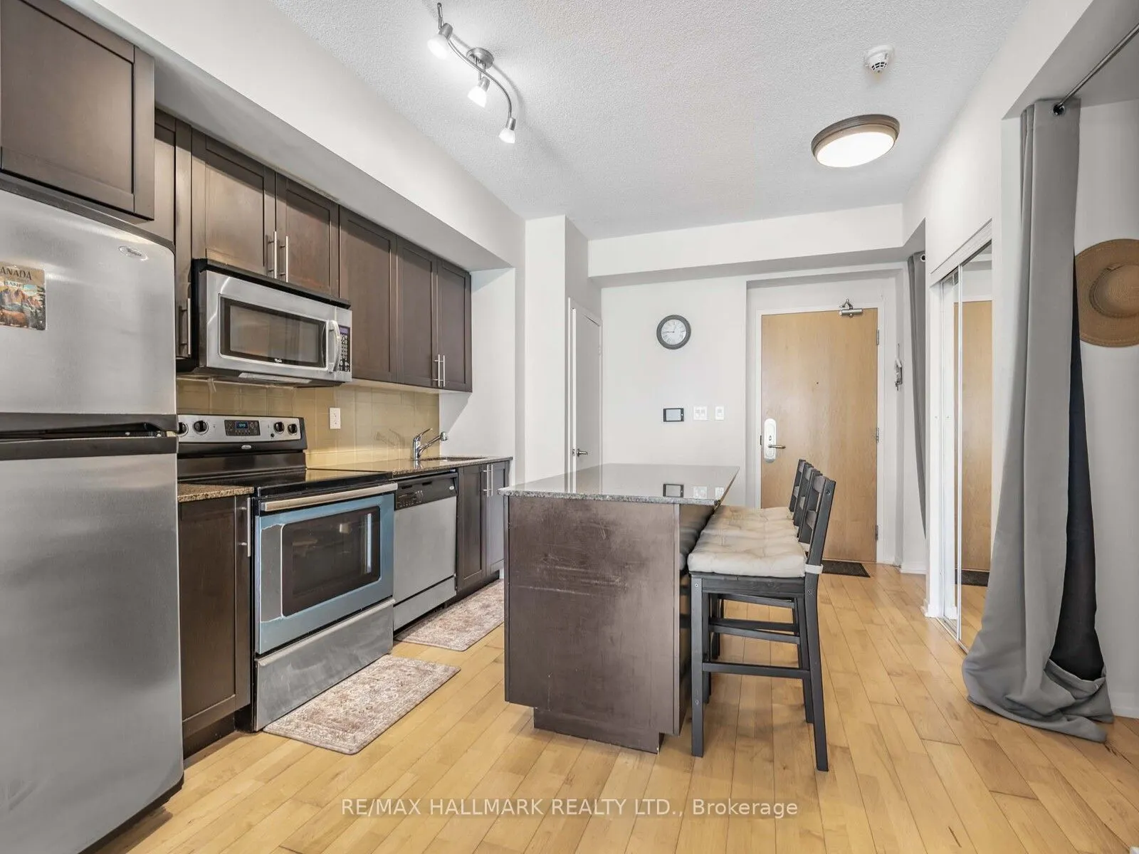 65 Bremner Boulevard, #2109