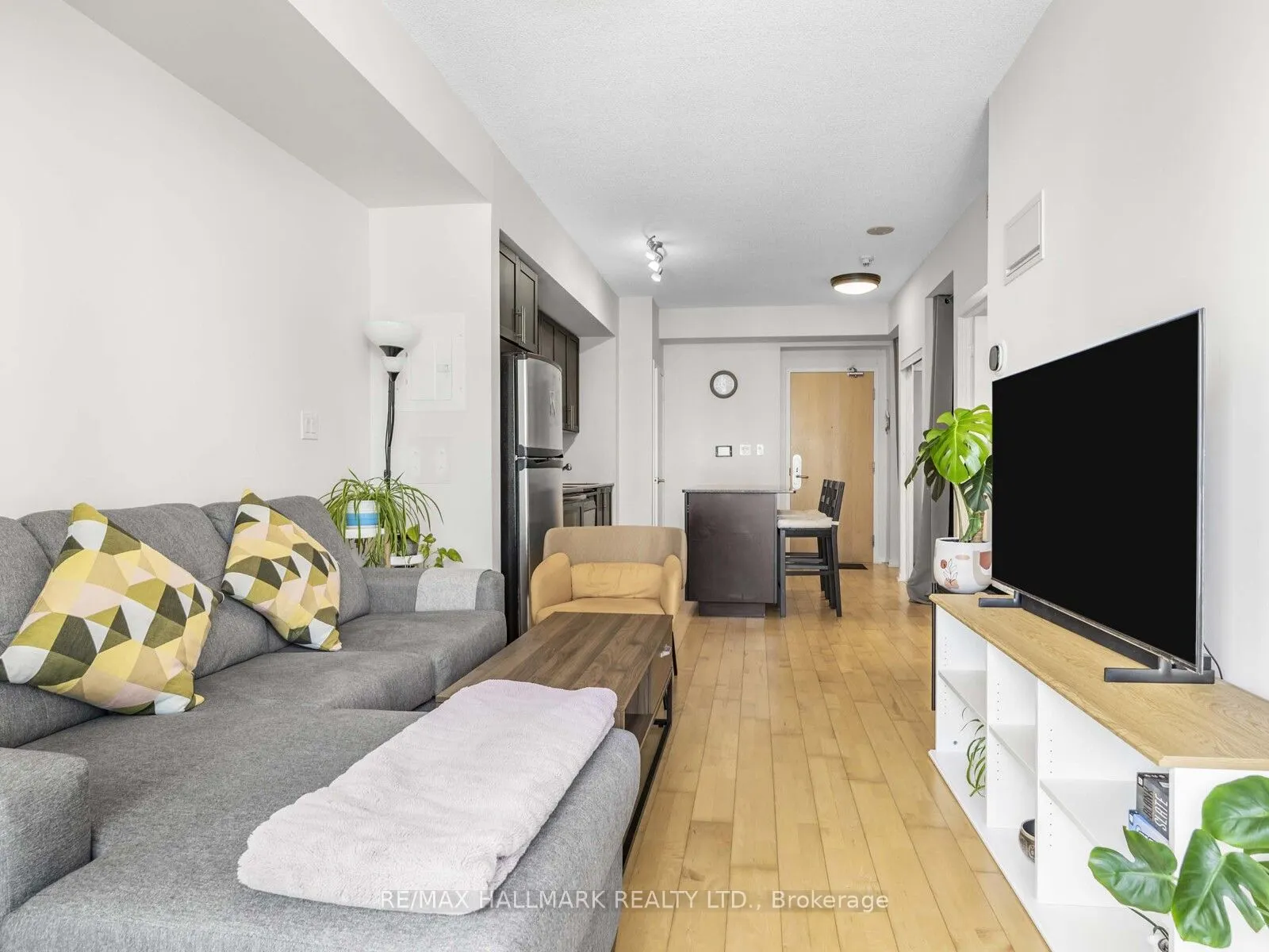 65 Bremner Boulevard, #2109