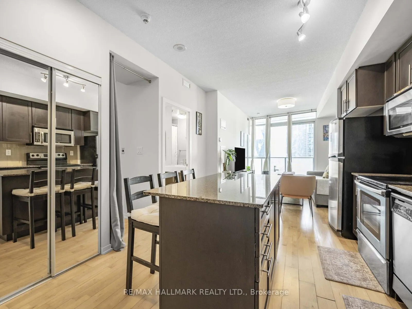 65 Bremner Boulevard, #2109