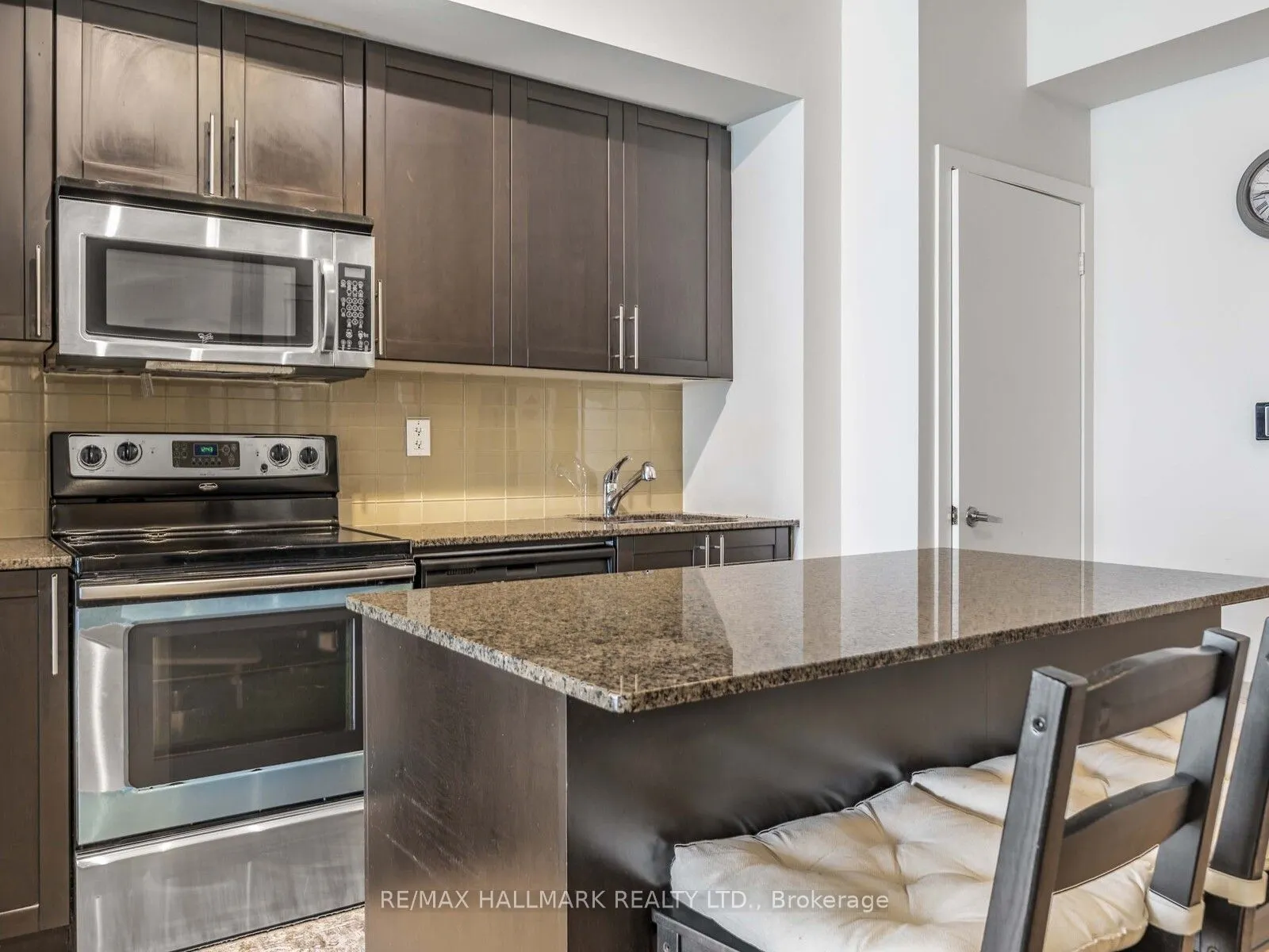 65 Bremner Boulevard, #2109