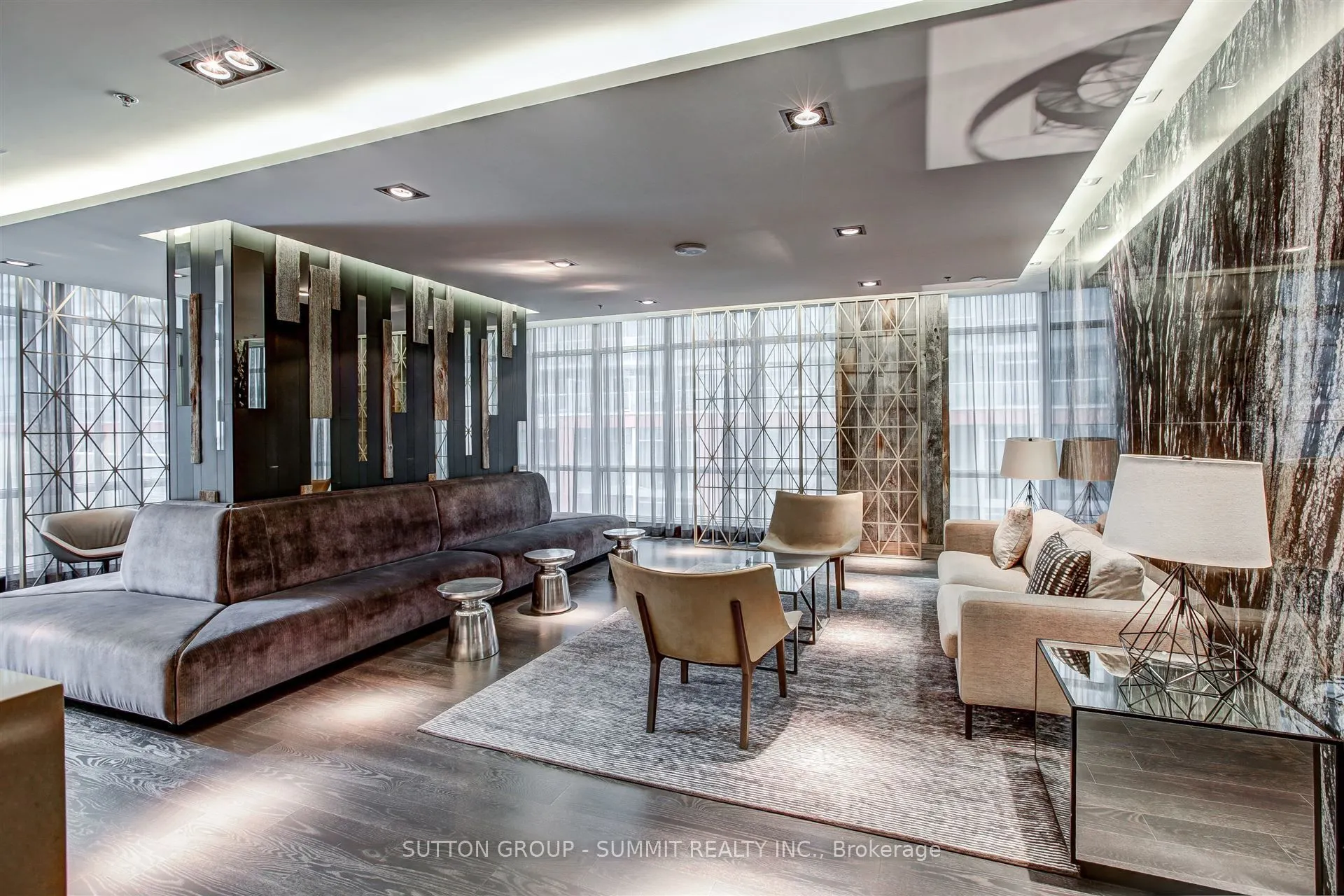 30 Nelson Street, #1008