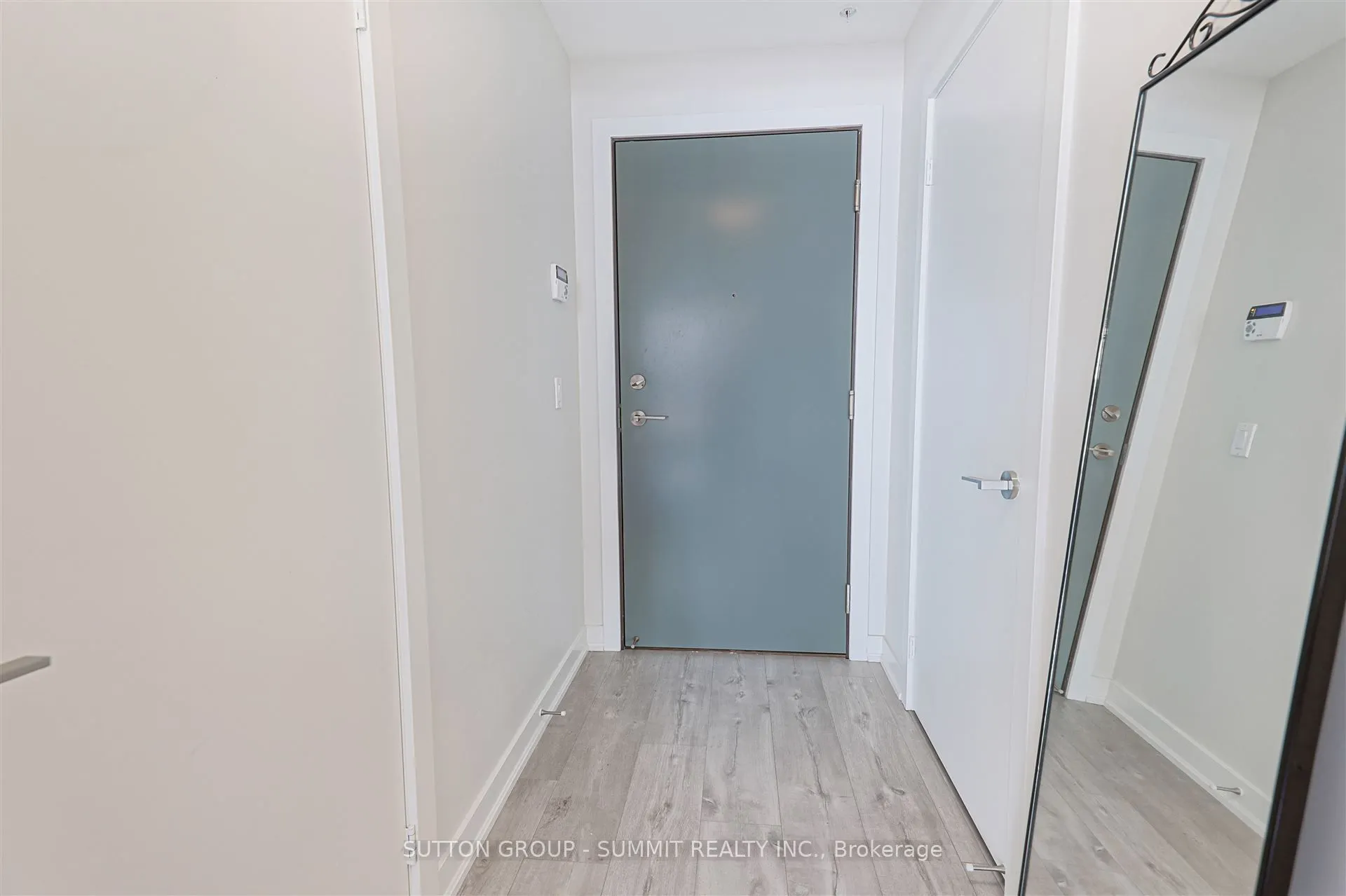 30 Nelson Street, #1008