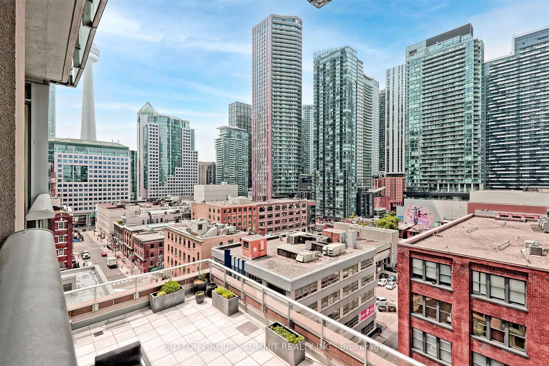 30 Nelson Street, #1008