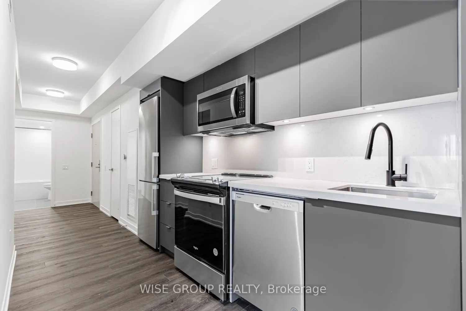 500 Wilson Avenue, #444