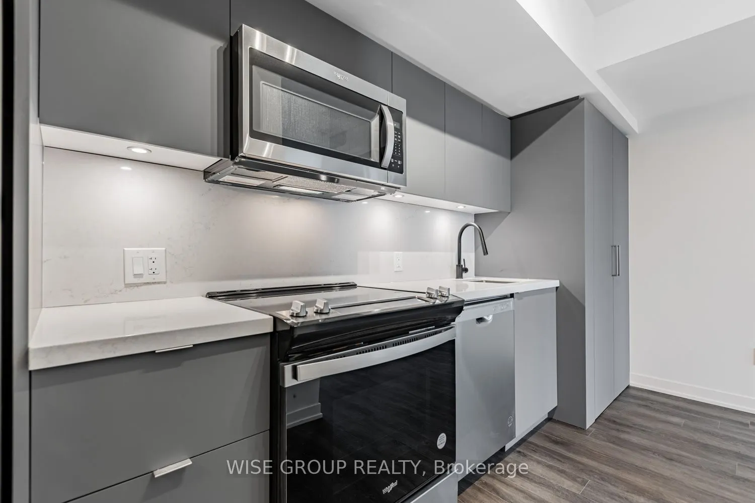 500 Wilson Avenue, #444