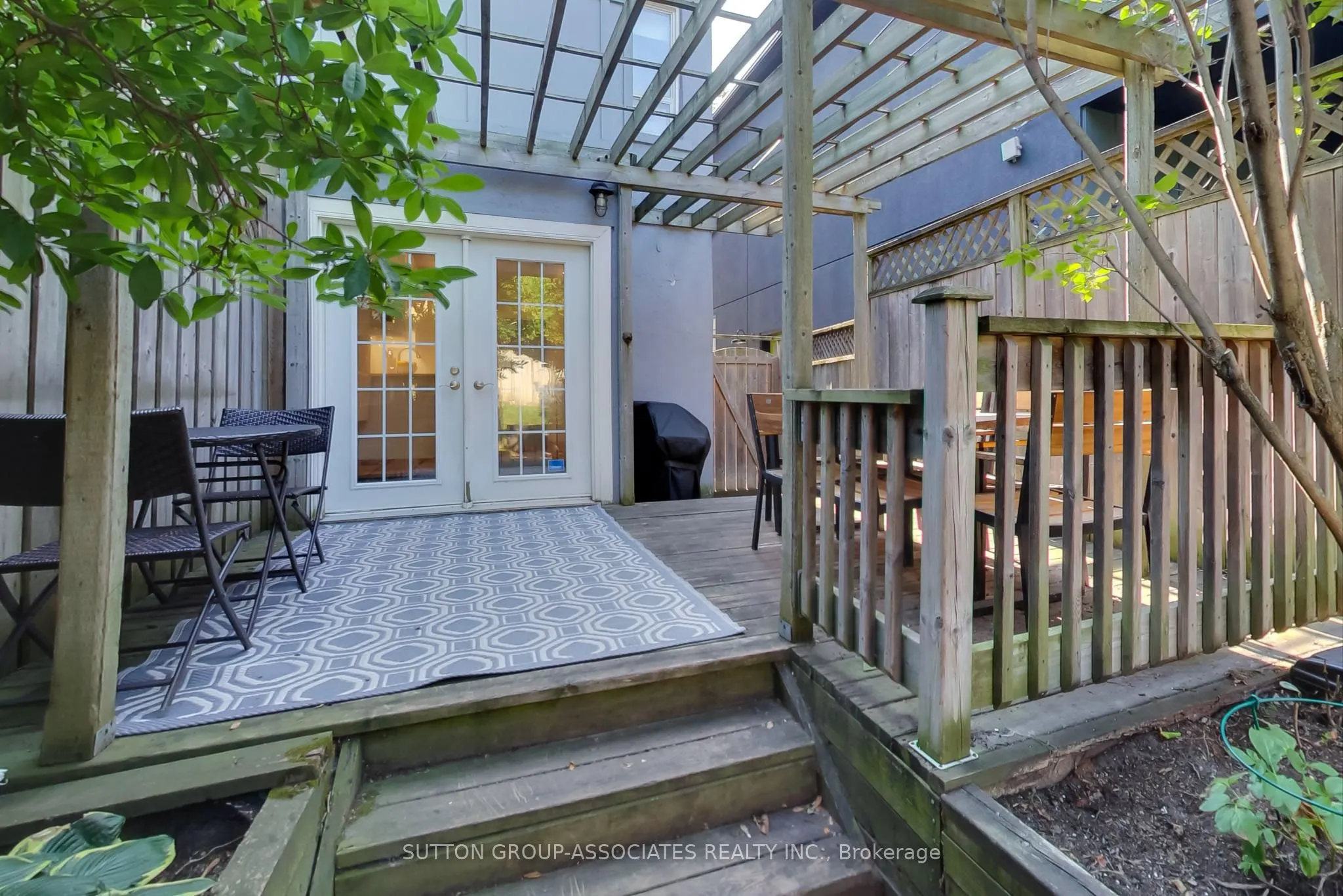 177 Humewood Drive