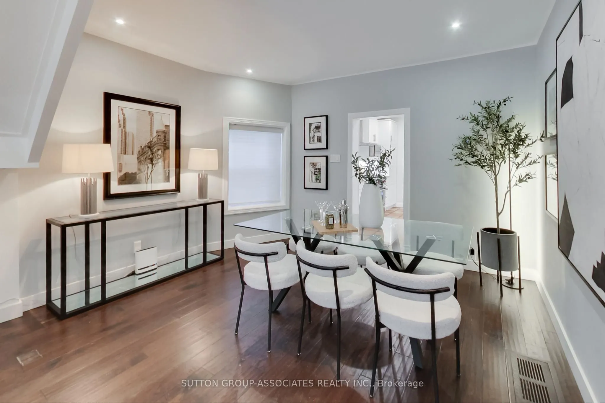177 Humewood Drive