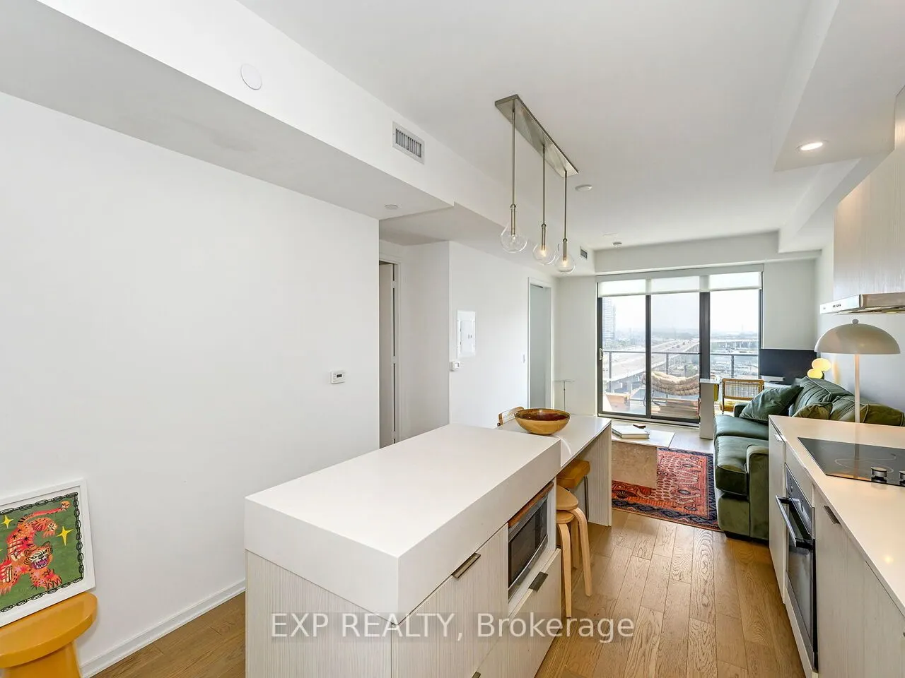 12 Bonnycastle Street N, #908
