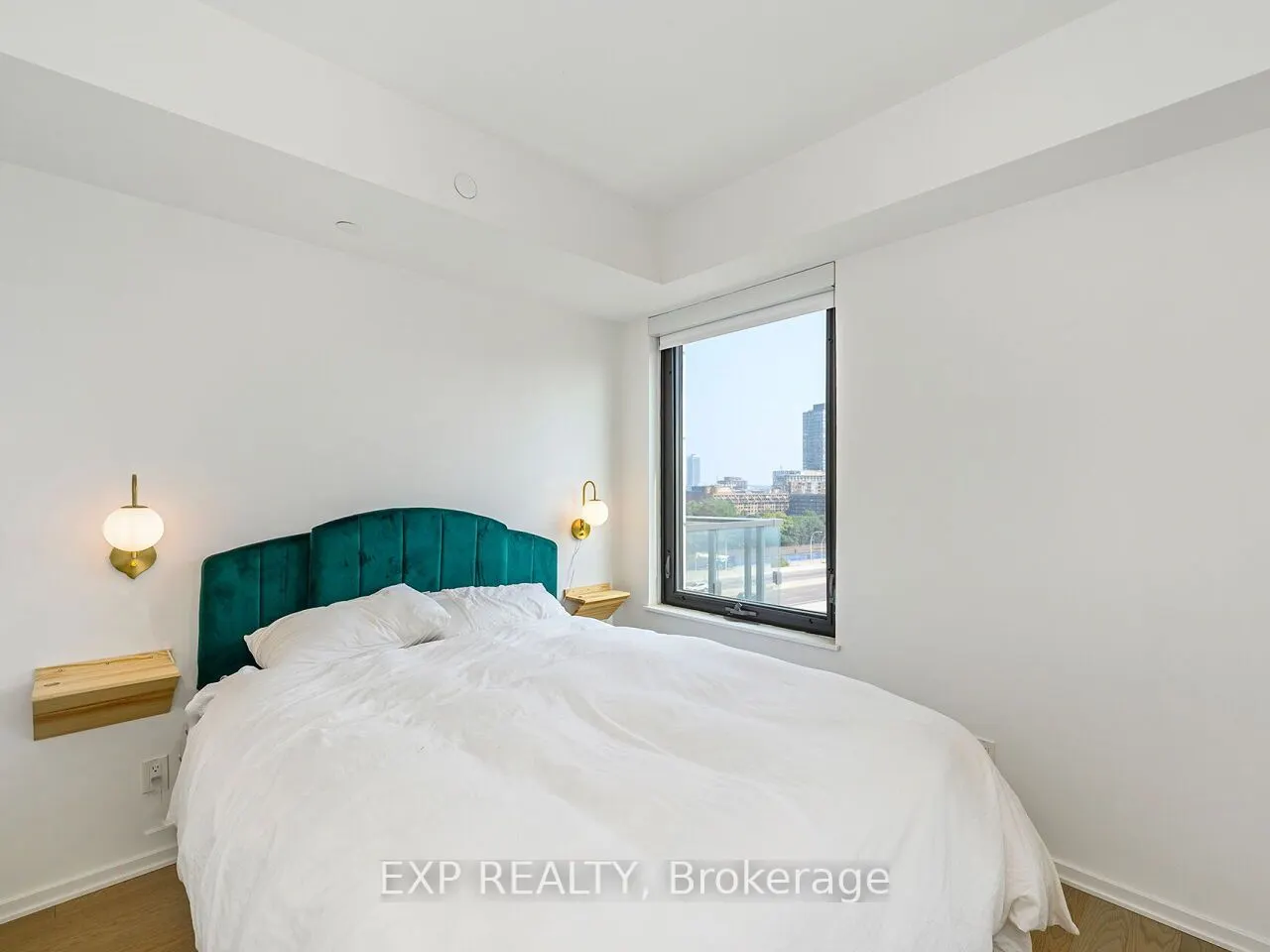 12 Bonnycastle Street N, #908
