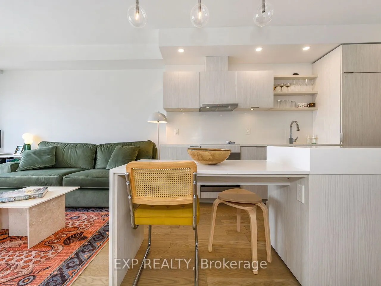 12 Bonnycastle Street N, #908