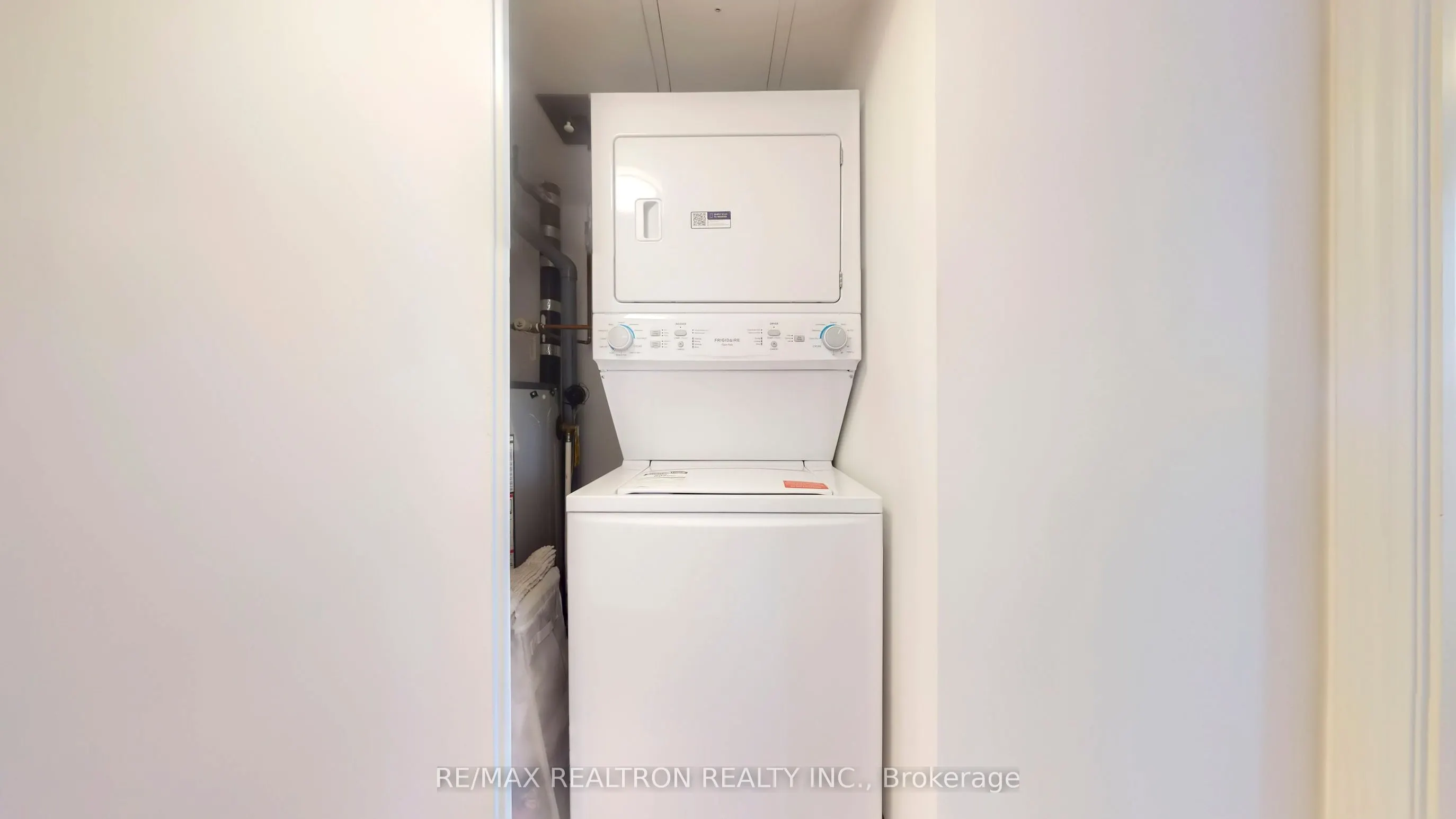 5418 Yonge Street, #506