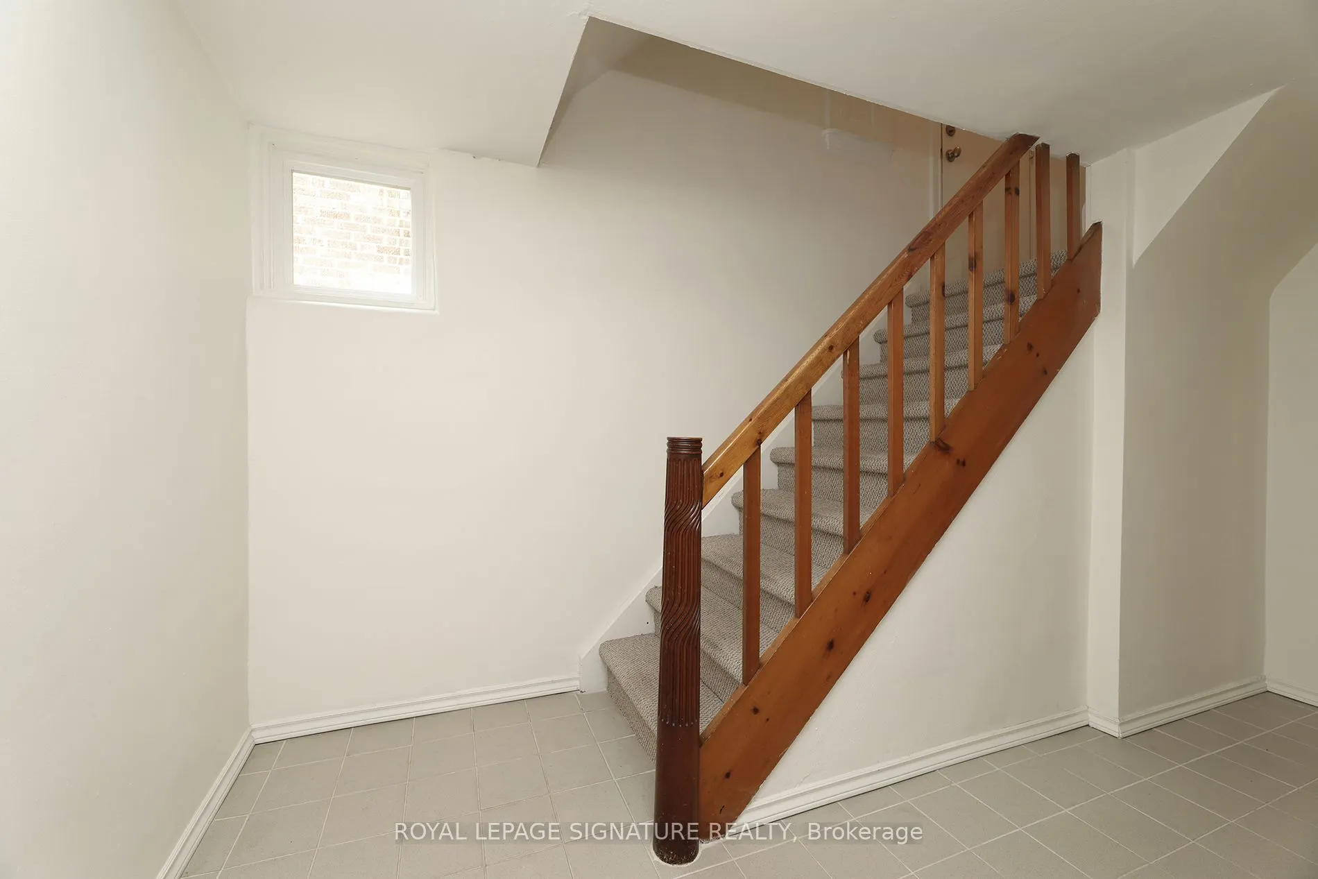 4 Aldburn Road