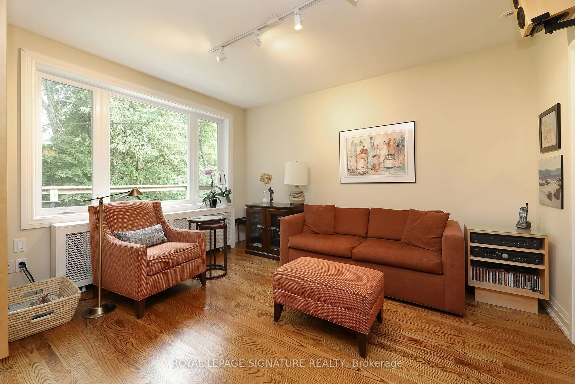 4 Aldburn Road
