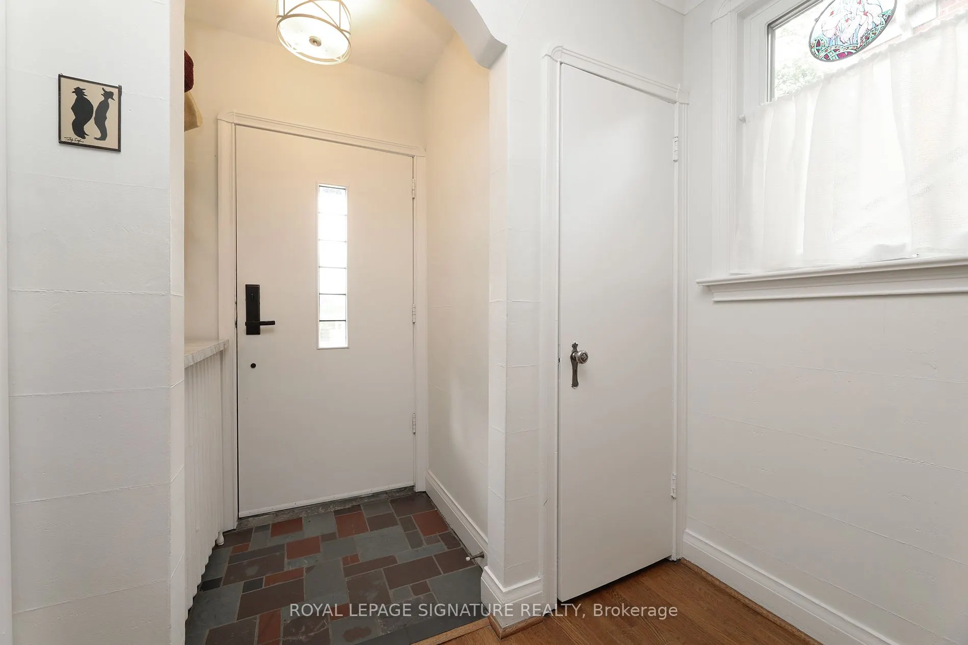 4 Aldburn Road