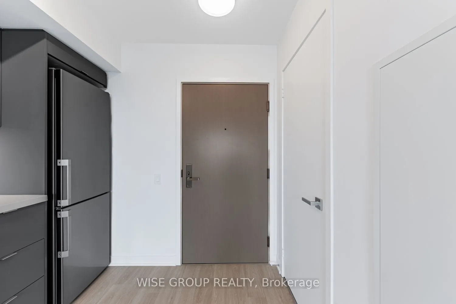 500 Wilson Avenue, #1219