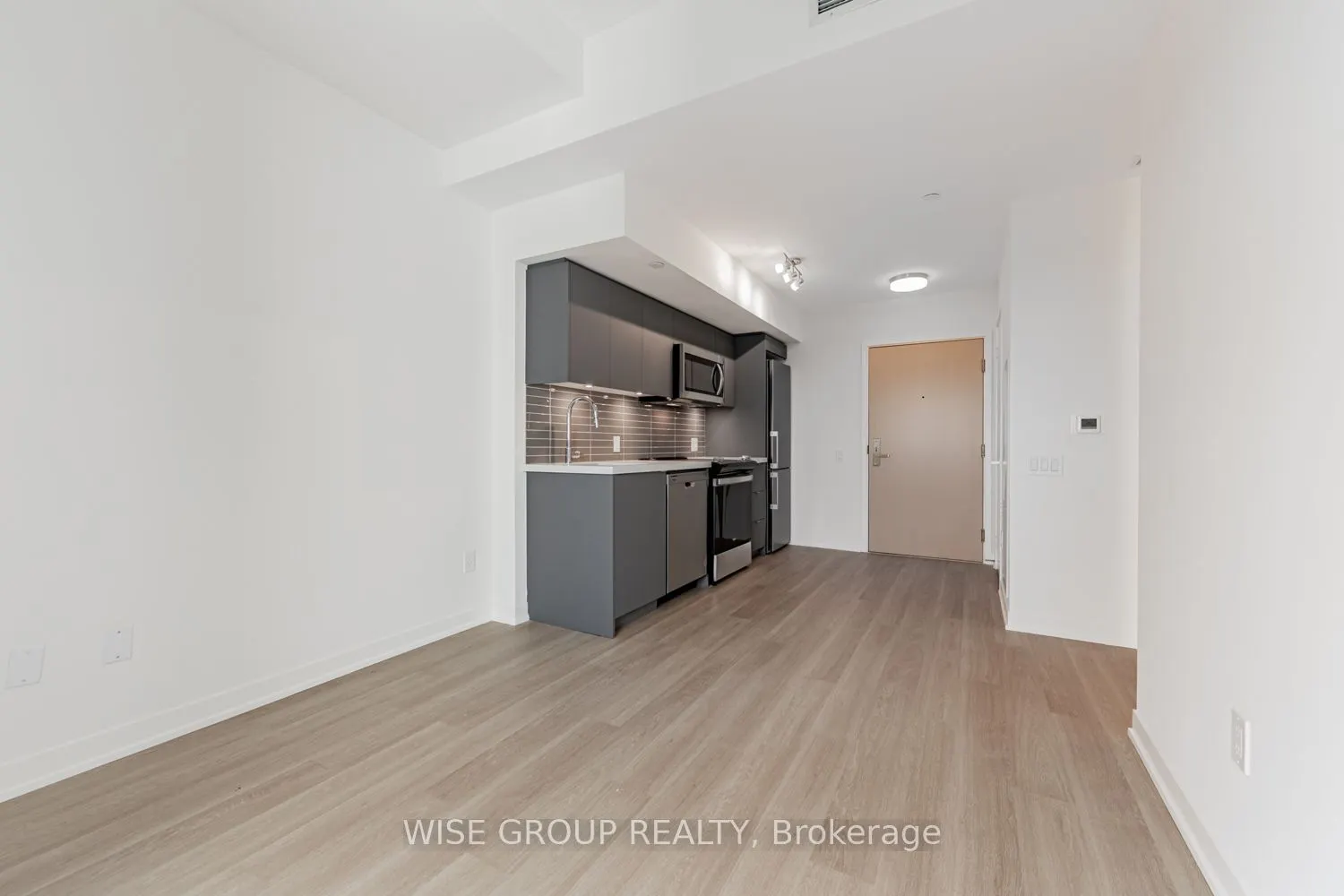 500 Wilson Avenue, #1219