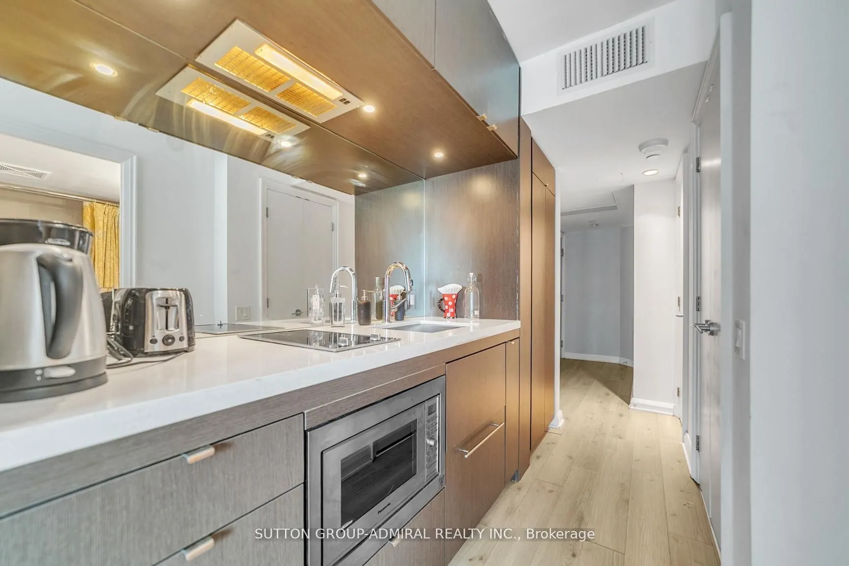 155 YORKVILLE Avenue, #1908