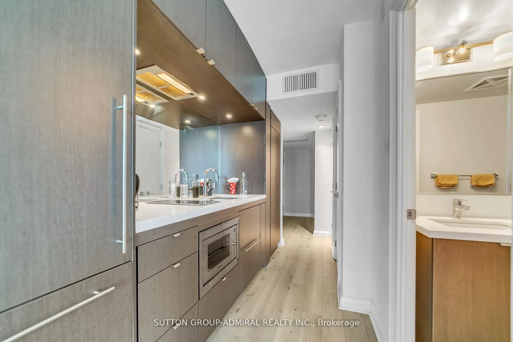 155 YORKVILLE Avenue, #1908