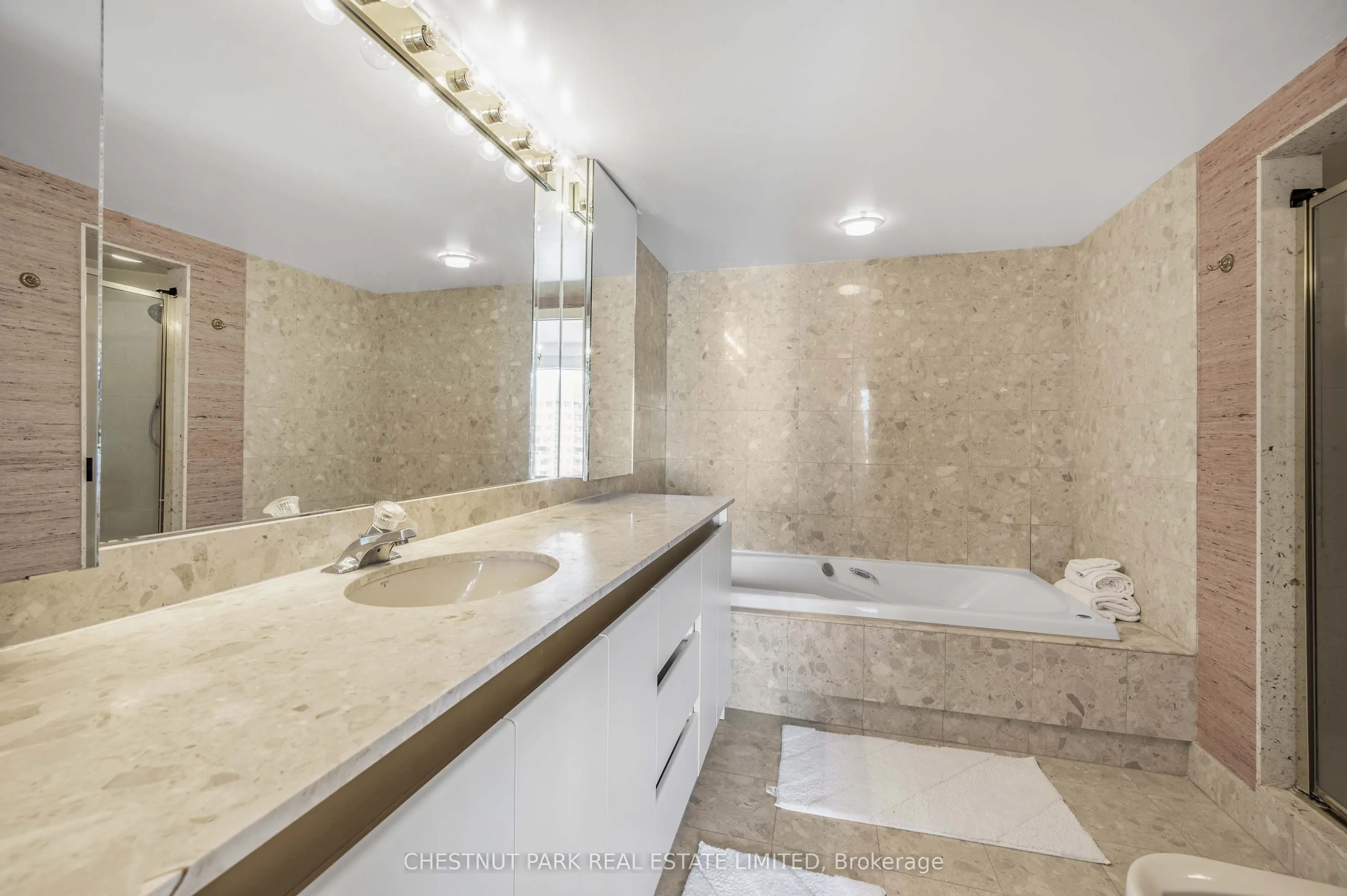40 Rosehill Avenue, #Ph G