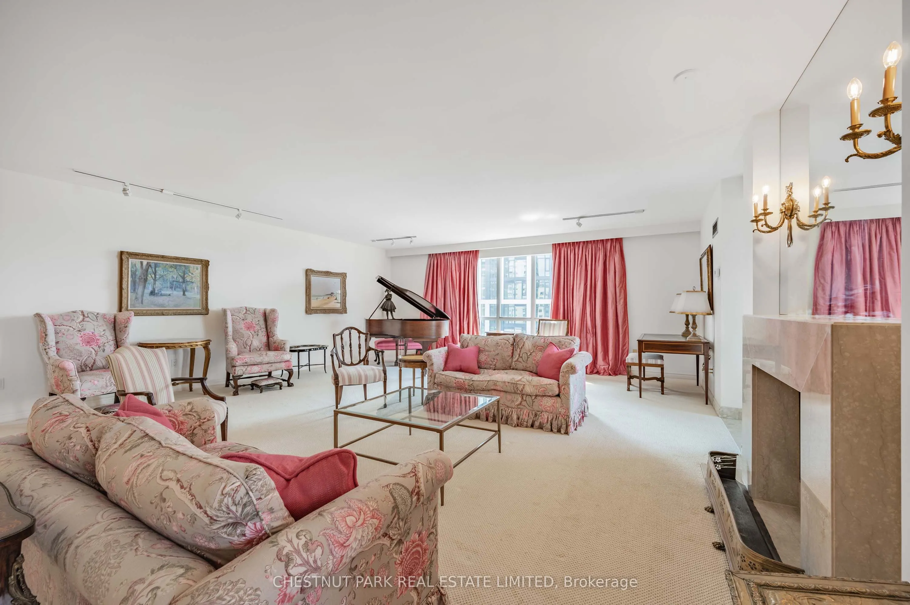 40 Rosehill Avenue, #Ph G