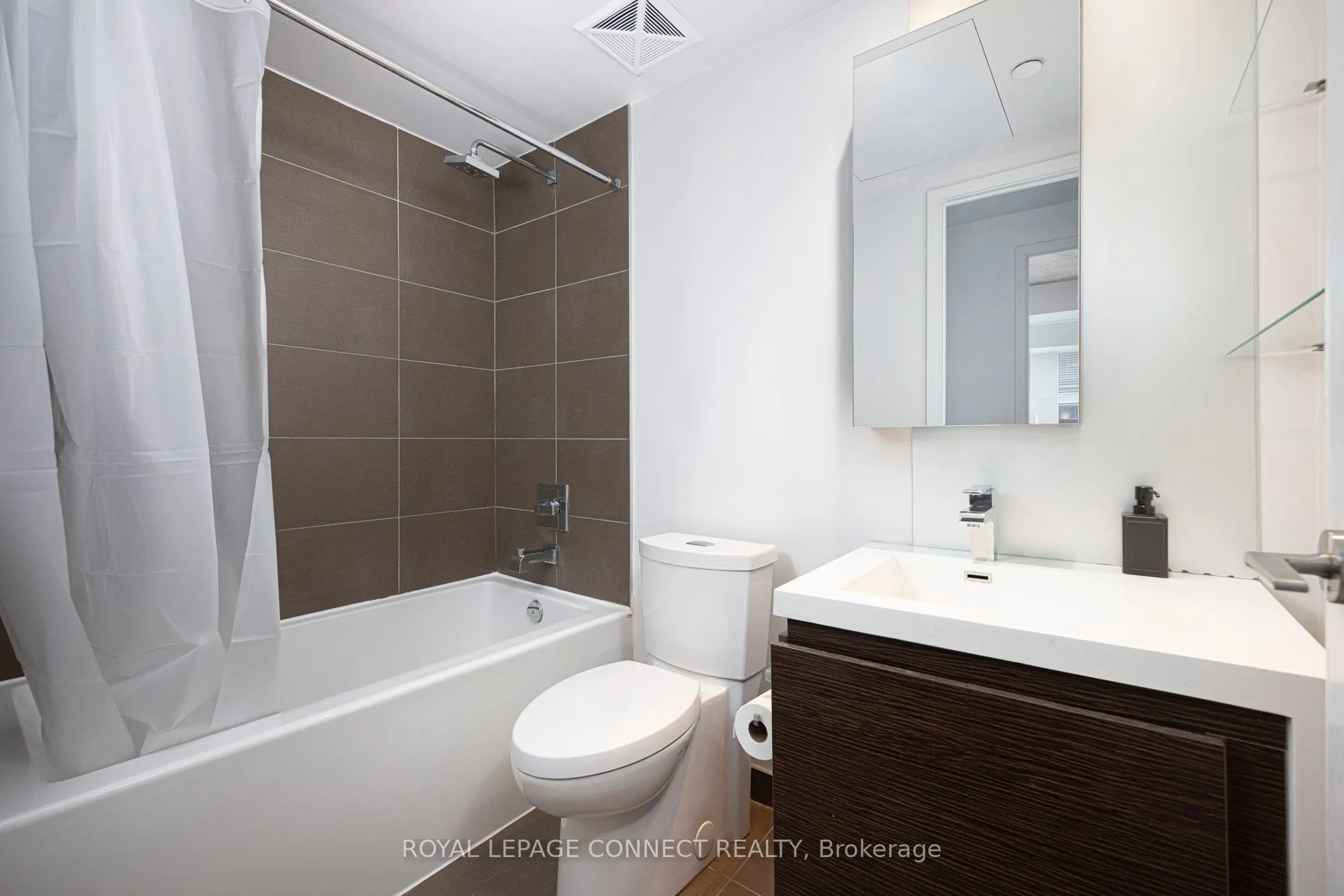1030 King Street W, #323