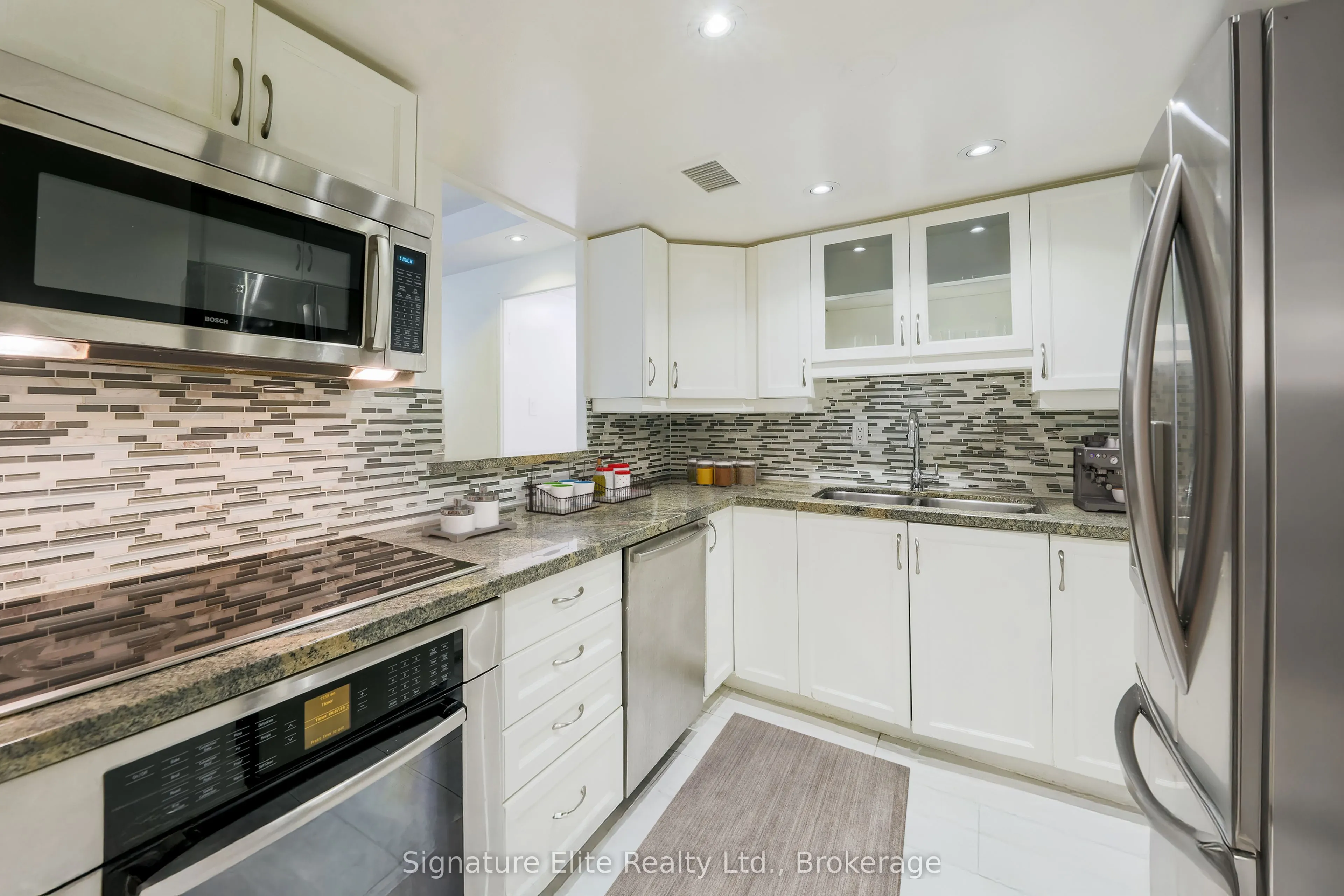 70 Montclair Avenue W, #203