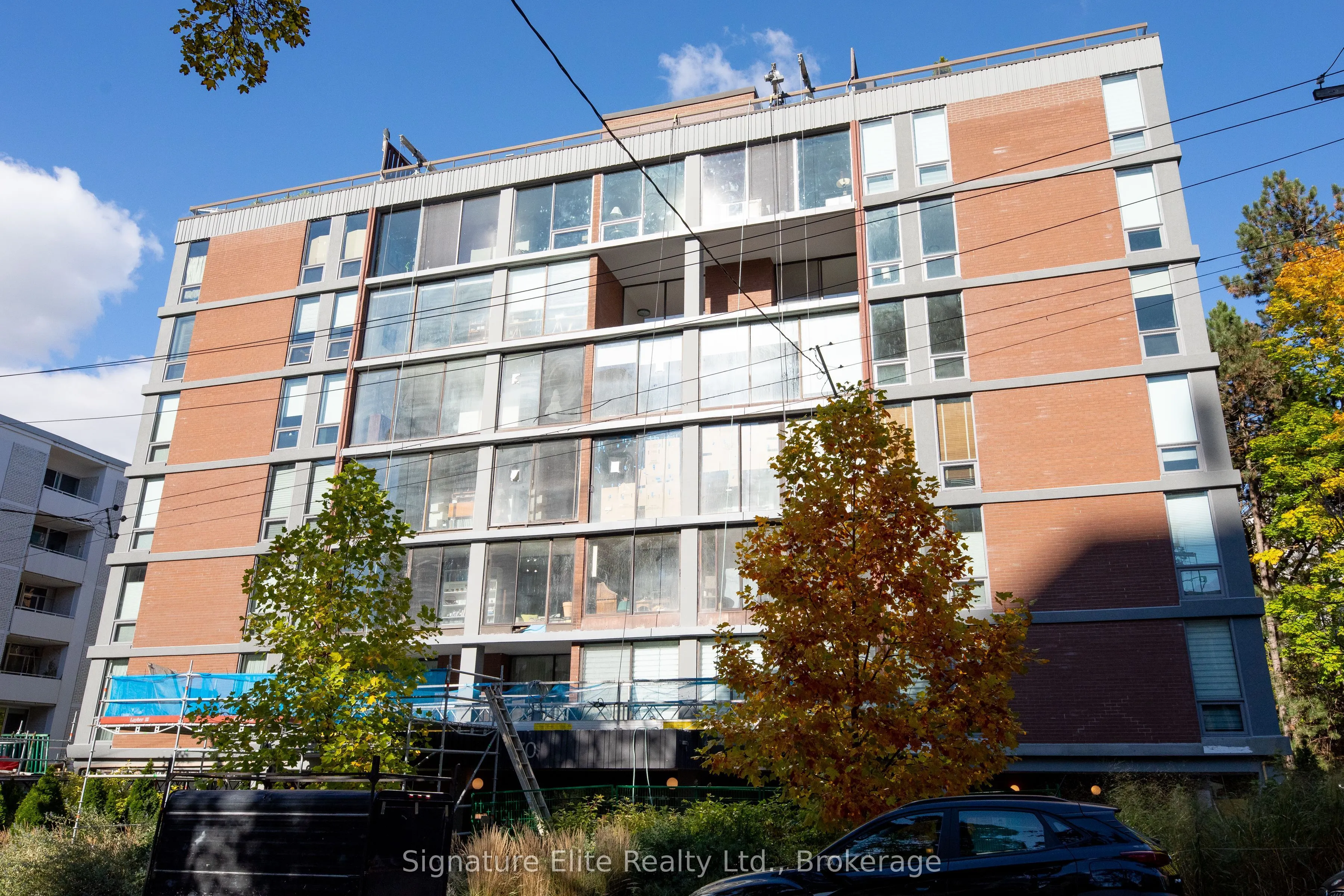 70 Montclair Avenue W, #203
