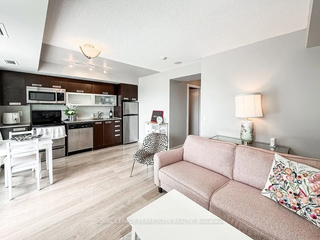 100 Western Battery Road, #1901