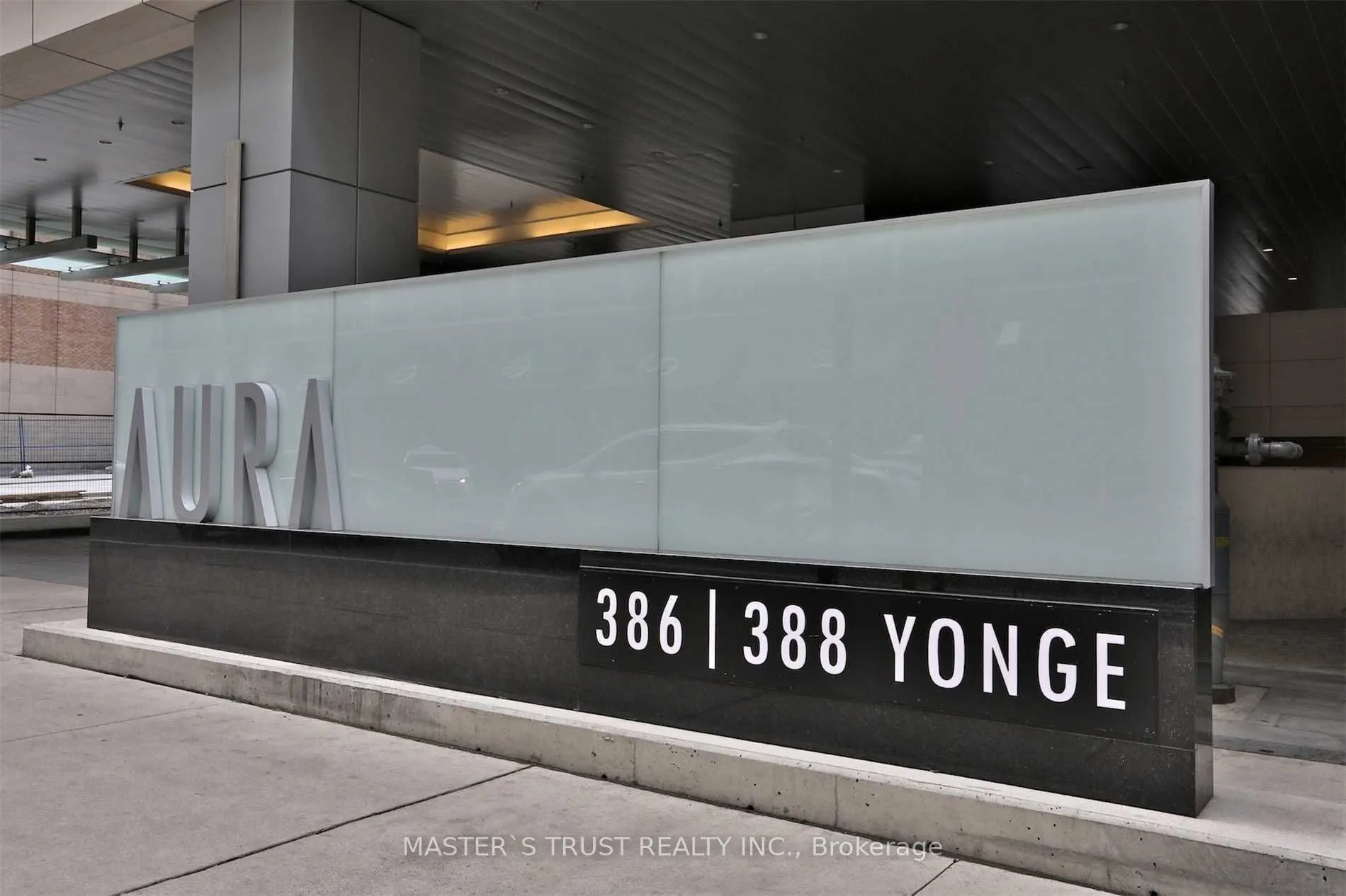 386 Yonge Street, #5504