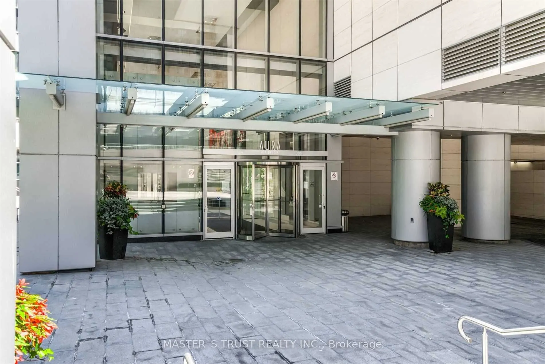 386 Yonge Street, #5504