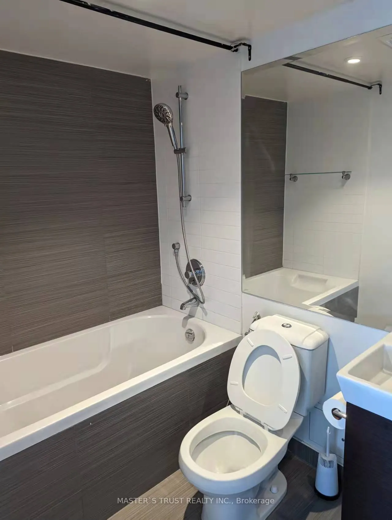 386 Yonge Street, #5504