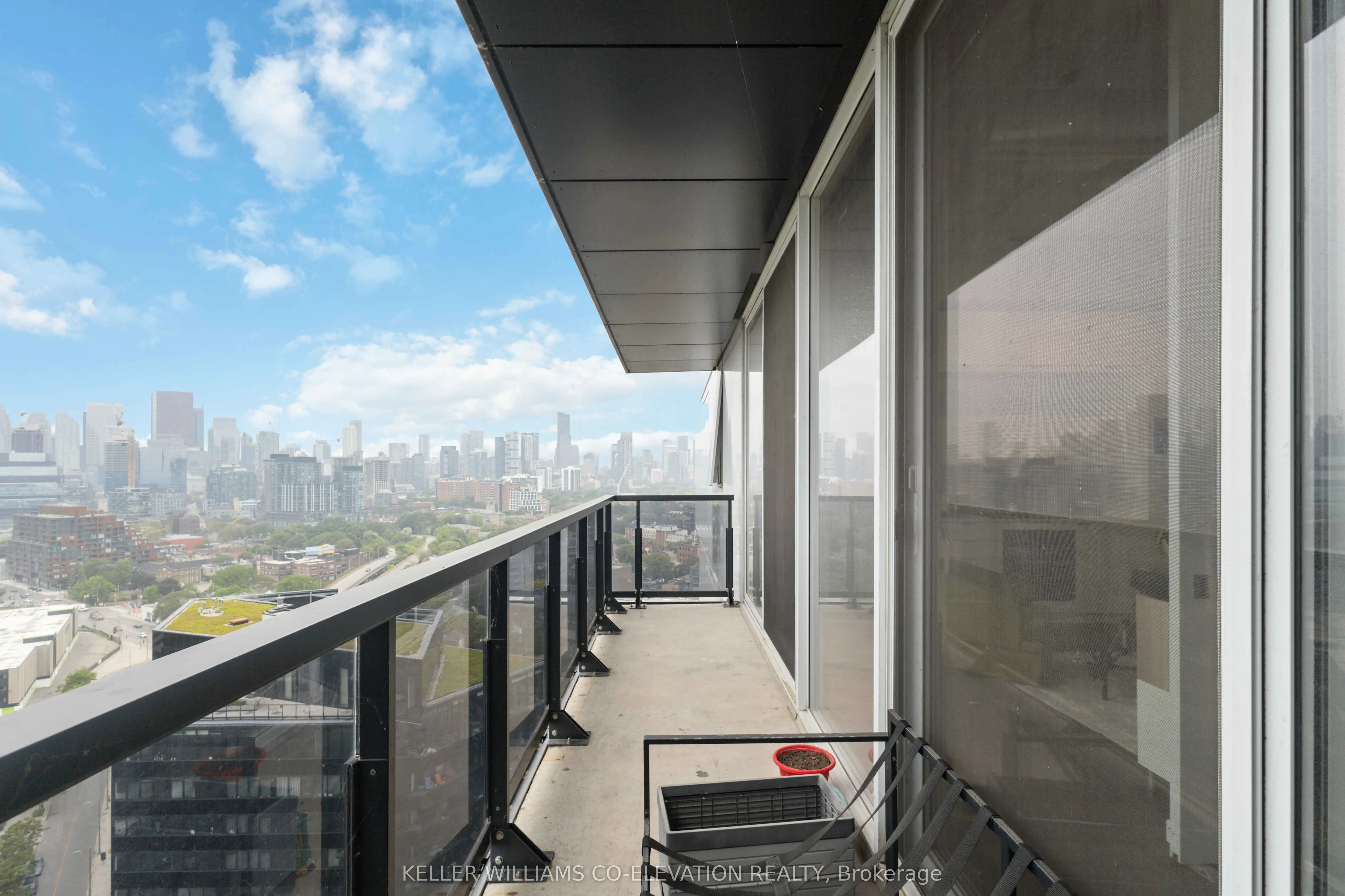 170 Bayview Avenue, #2101