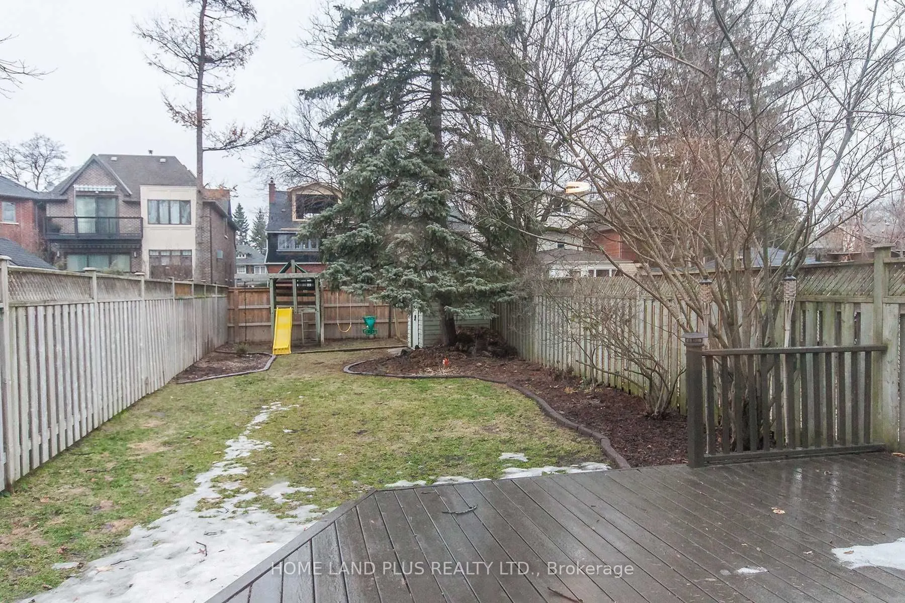 274 Sheldrake Boulevard