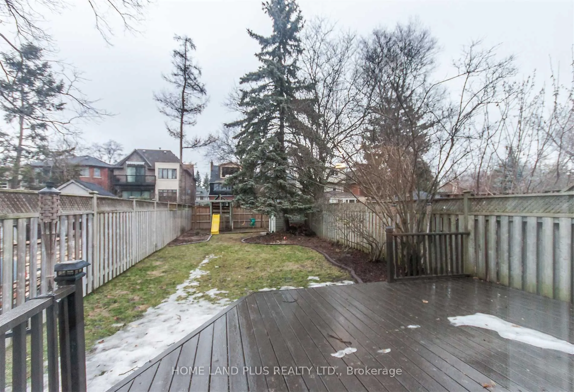 274 Sheldrake Boulevard