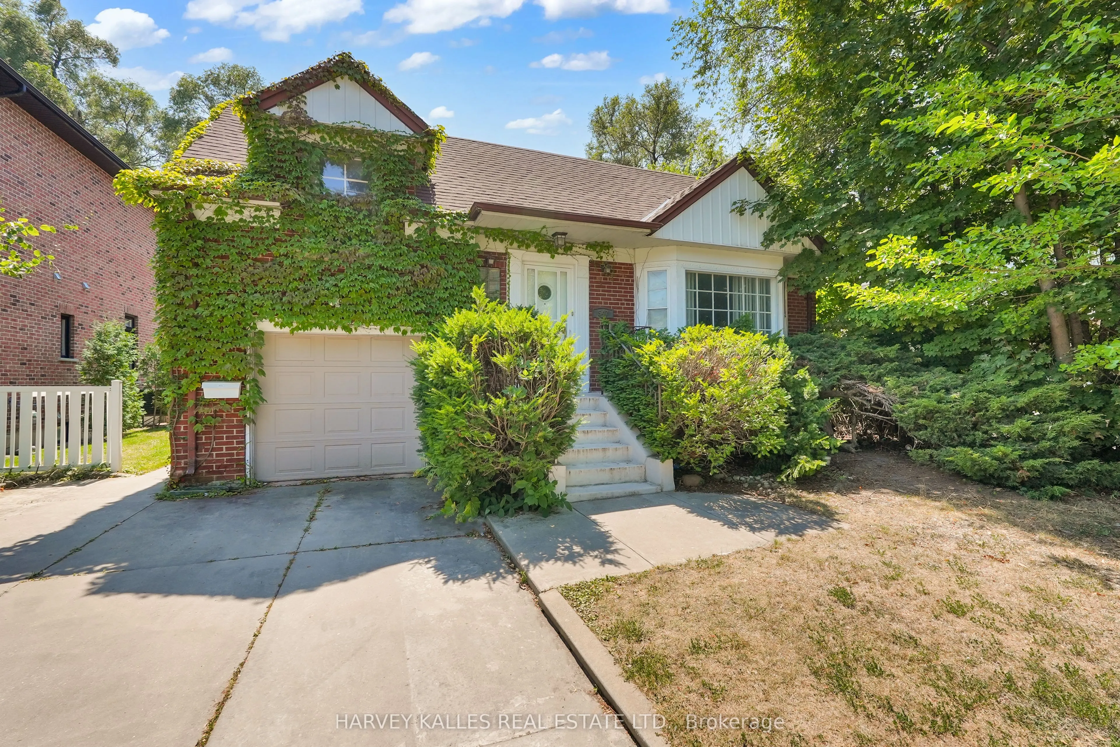 547 Douglas Avenue
