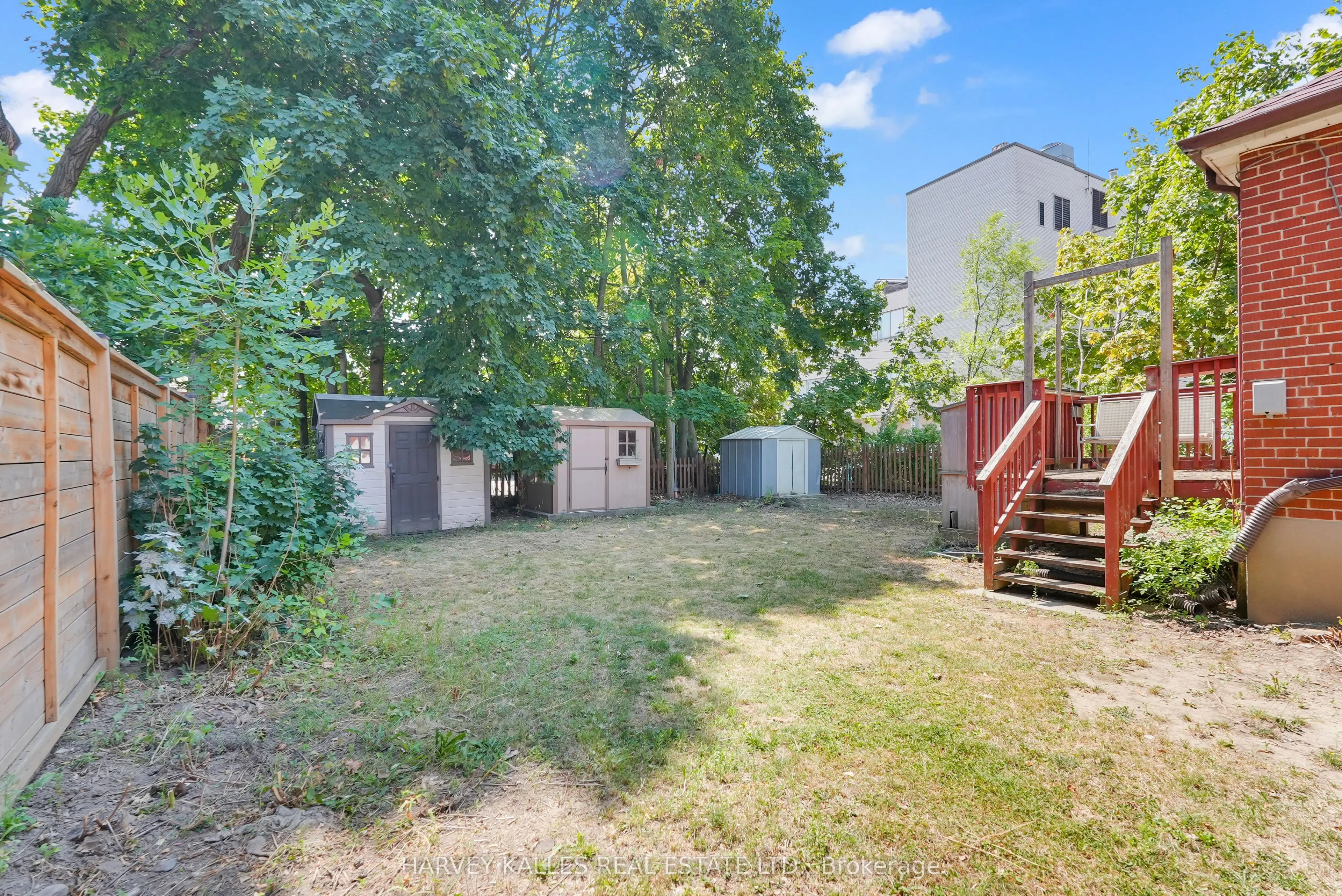 547 Douglas Avenue