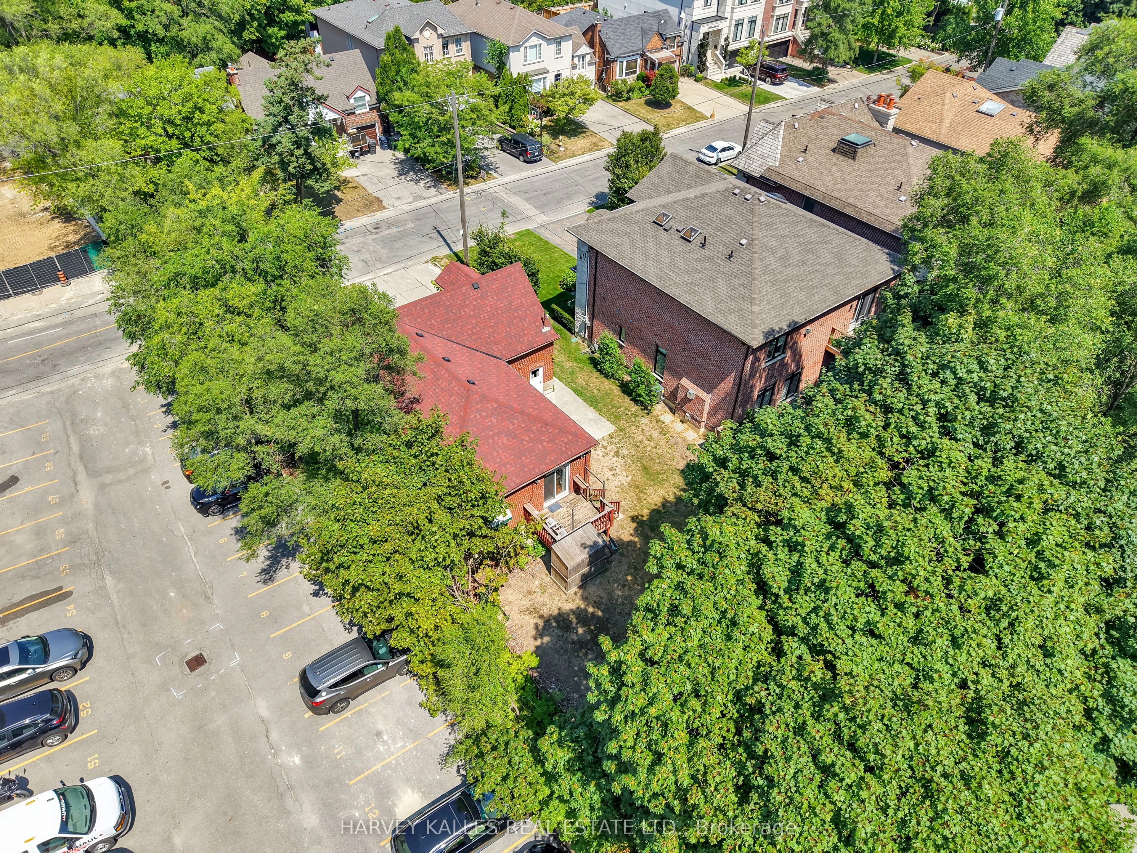 547 Douglas Avenue