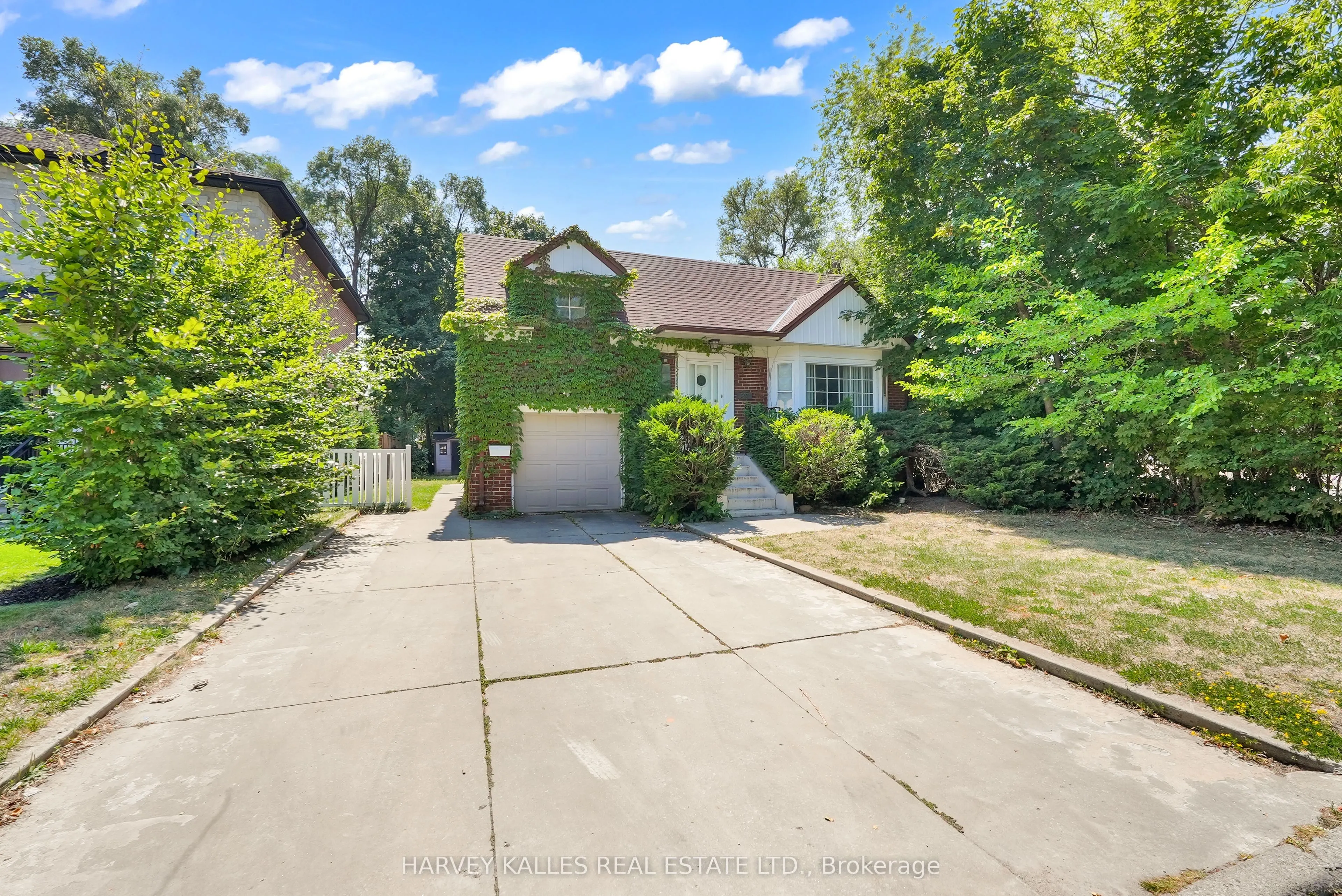 547 Douglas Avenue