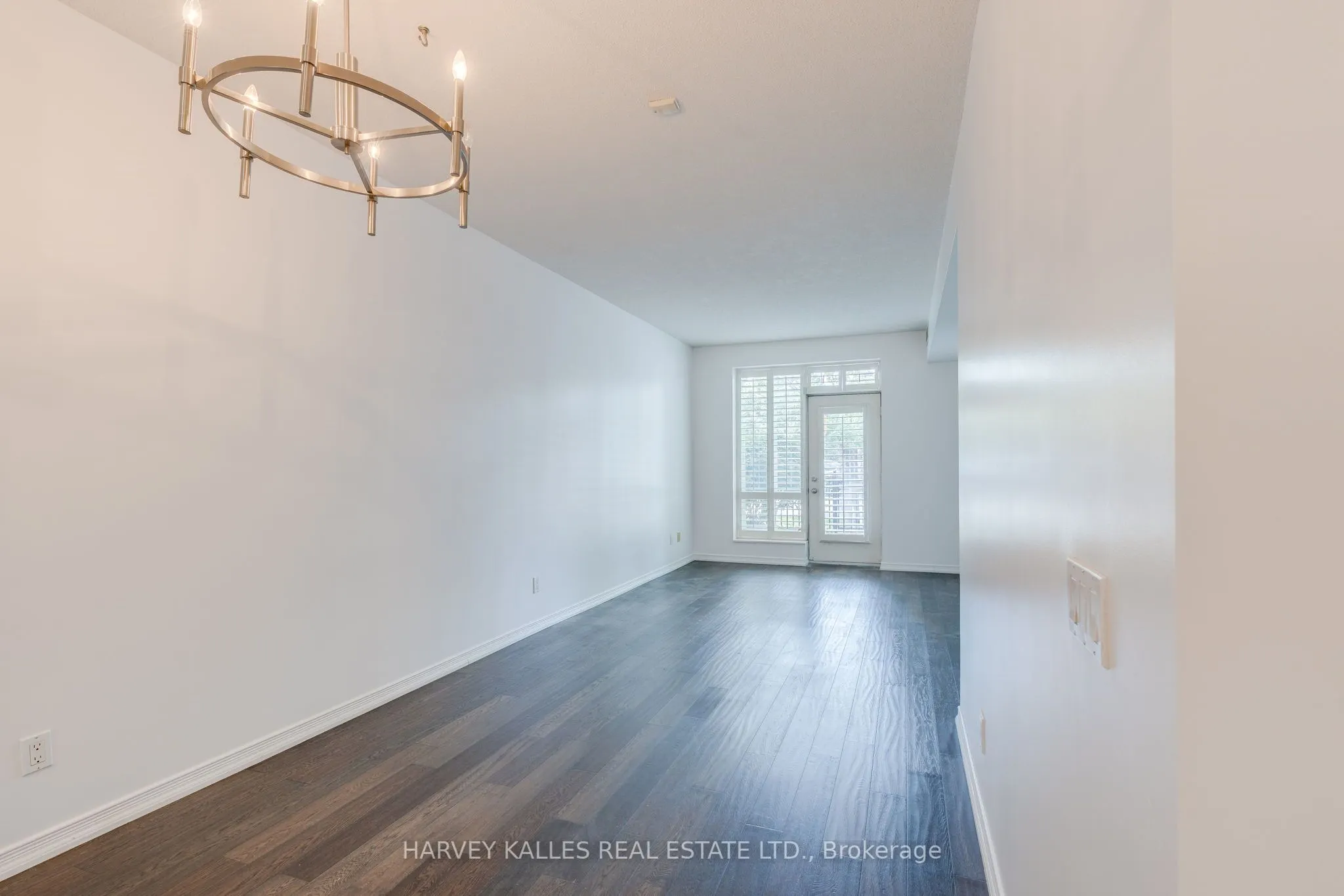 485 Rosewell Avenue, #105