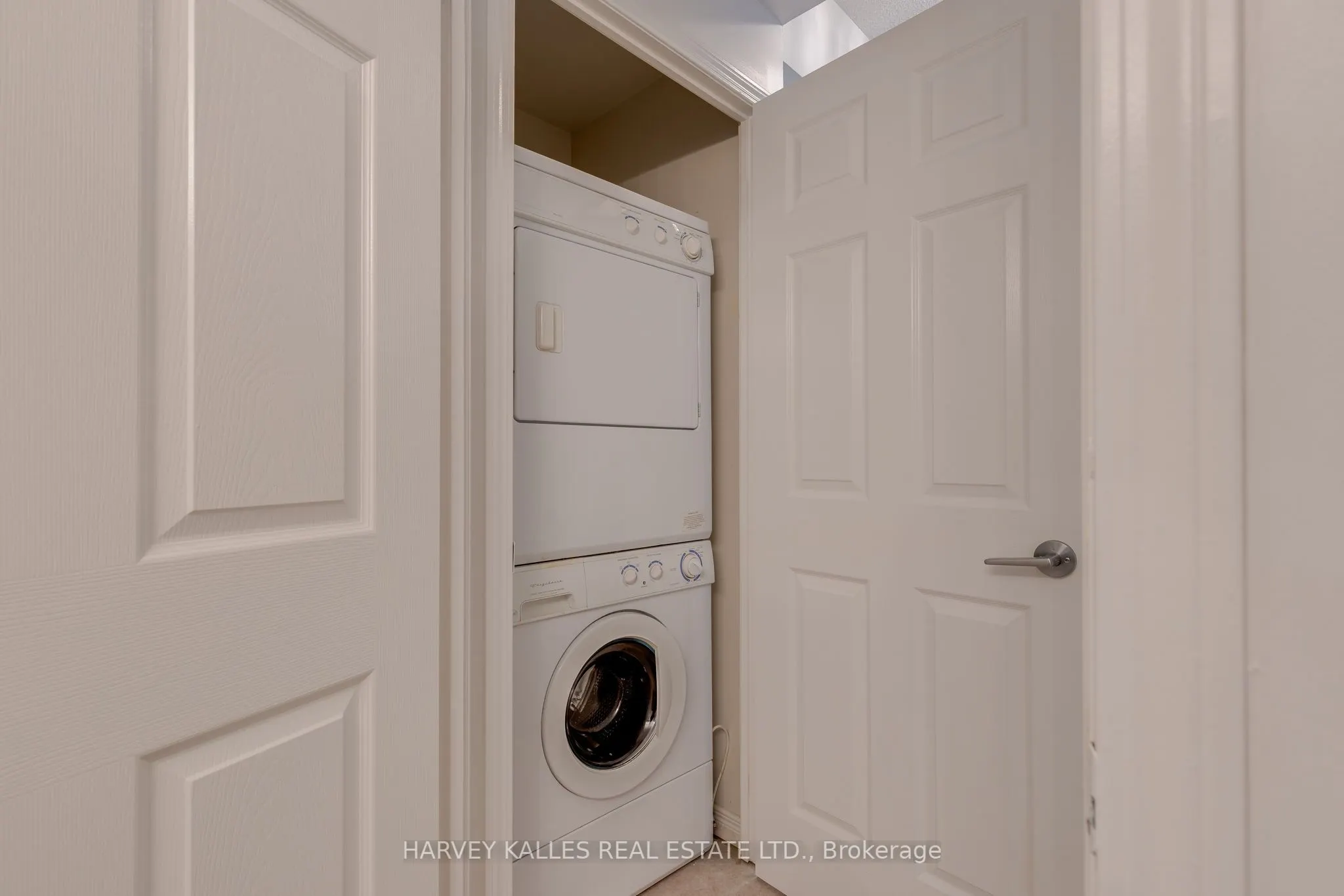 485 Rosewell Avenue, #105