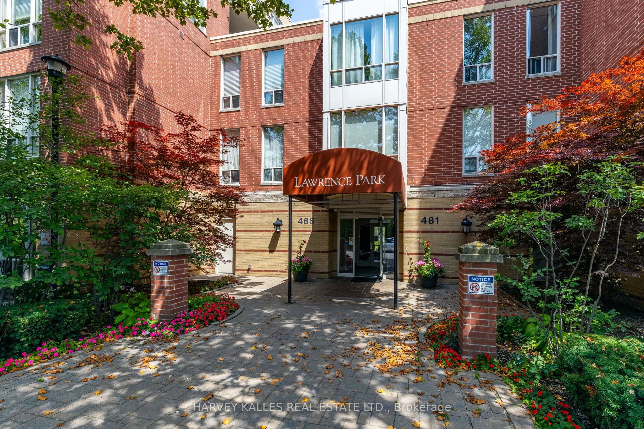 485 Rosewell Avenue, #105